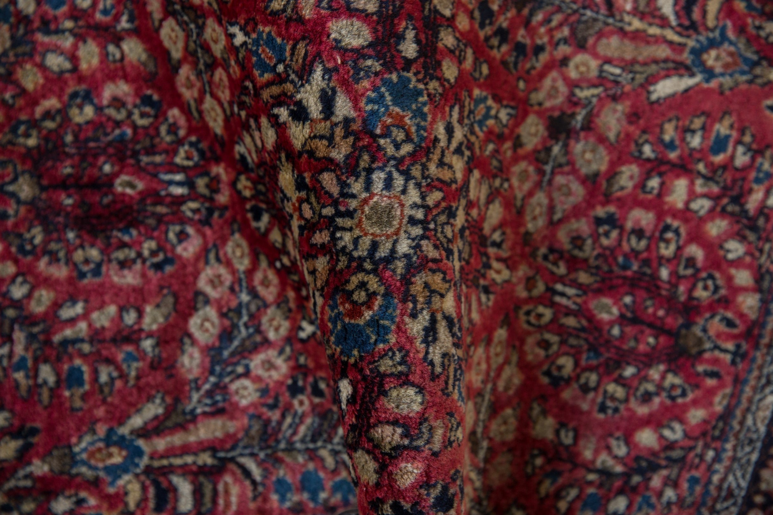 2x2.5 Vintage American Sarouk Square Rug Mat