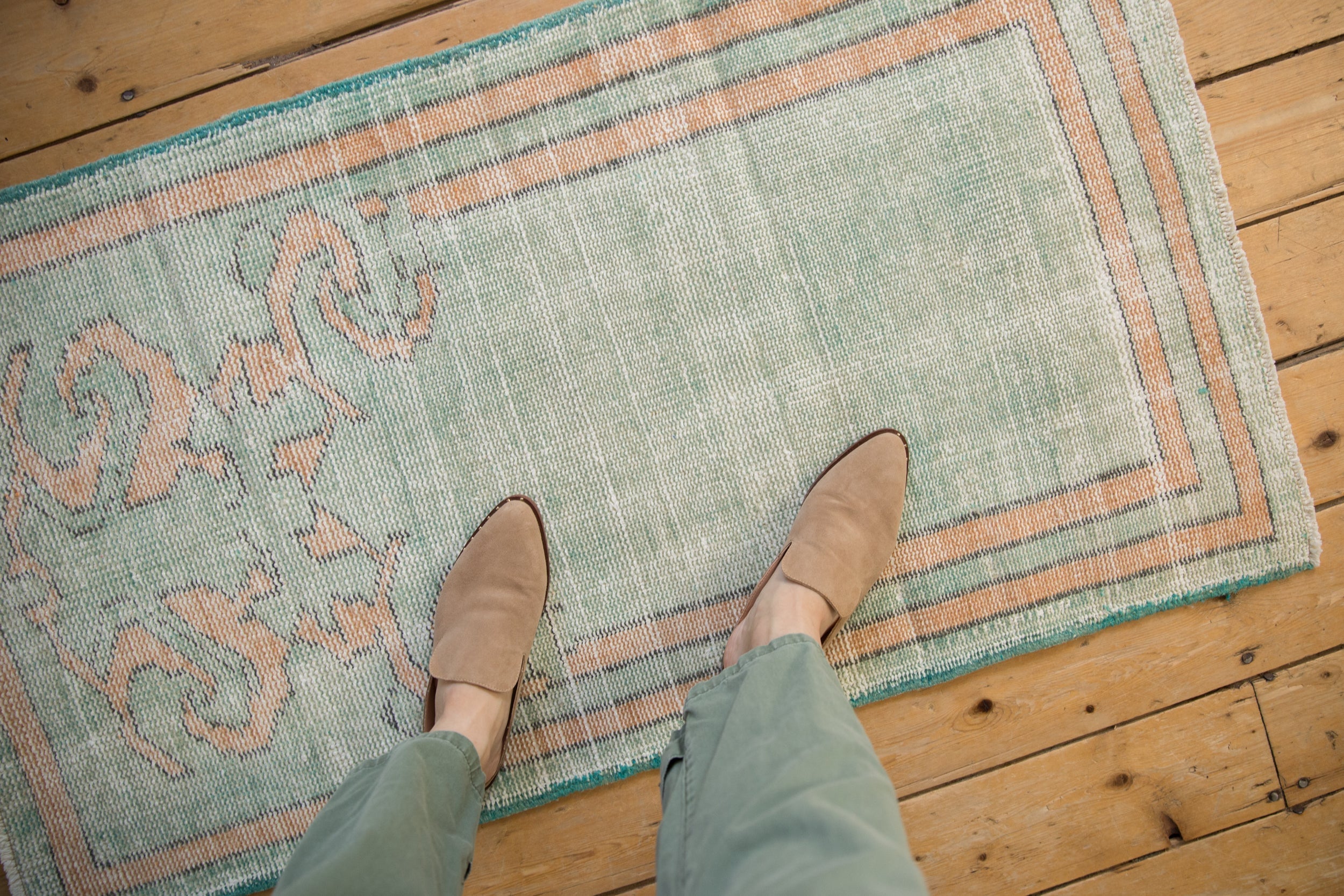 2.5x4.5 Vintage Distressed Oushak Rug