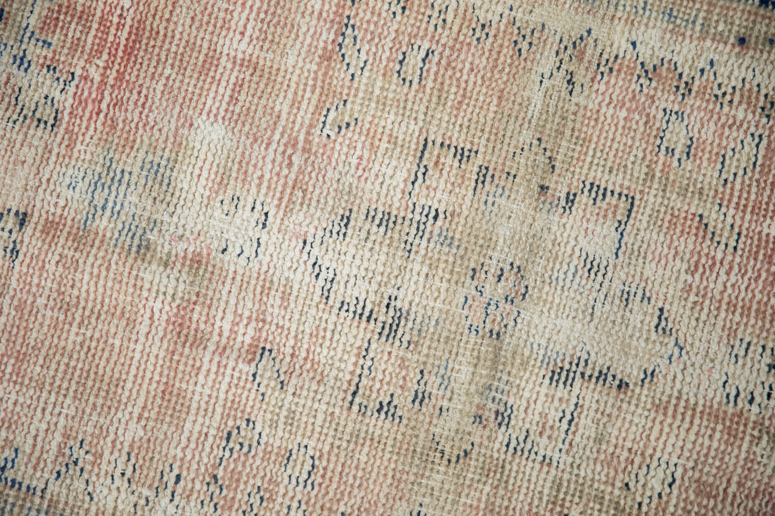 2.5x4.5 Vintage Distressed Oushak Rug