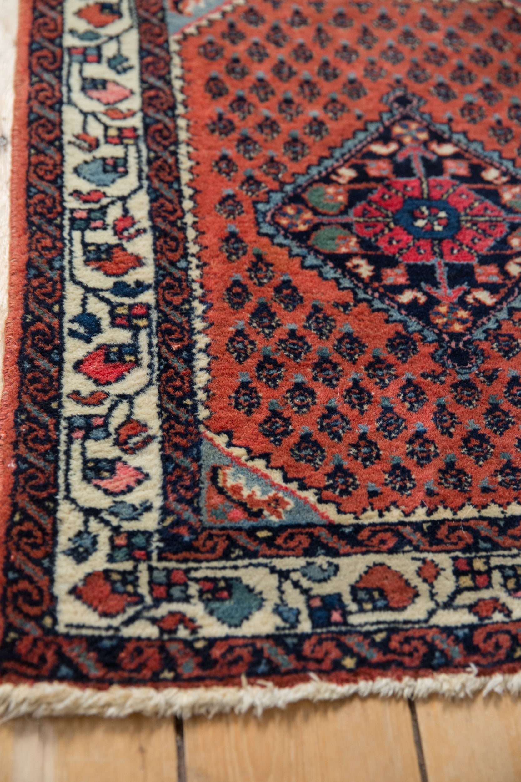 2x2.5 Vintage Engelas Square Rug Mat