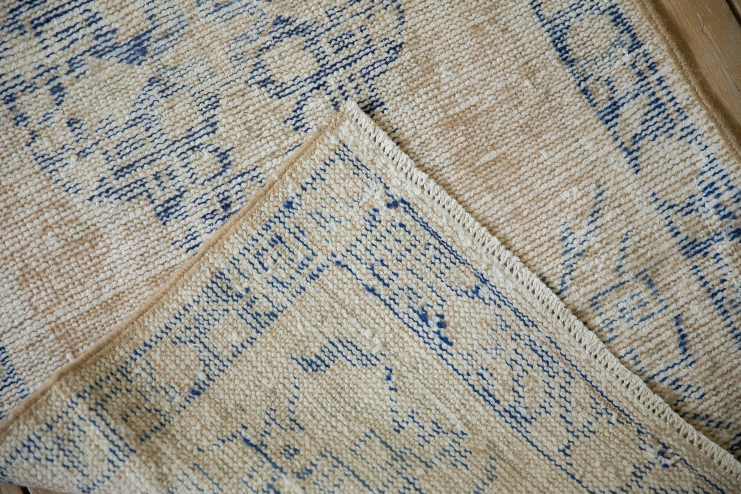 2.5x4.5 Vintage Distressed Oushak Rug
