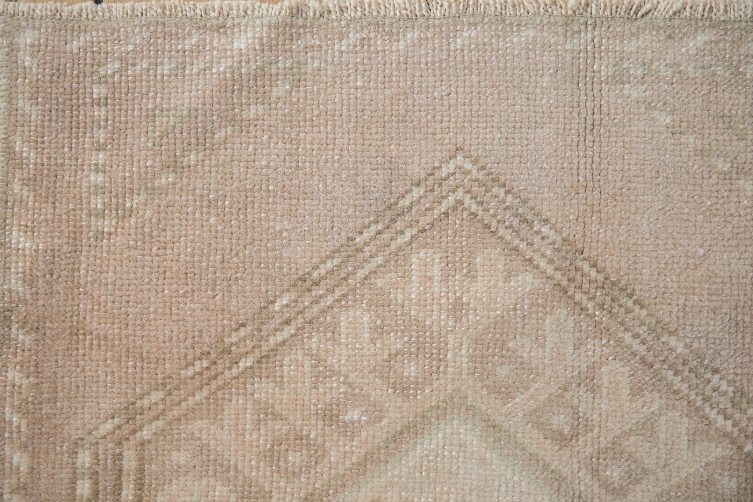 1.5x2 Vintage Distressed Oushak Square Rug Mat