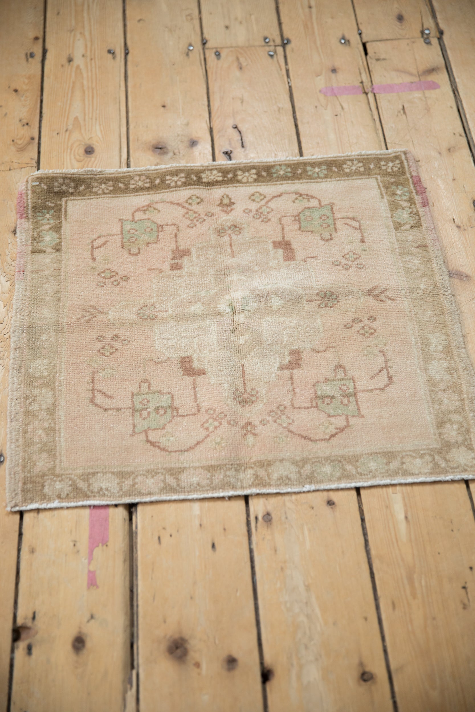 2x2 Vintage Distressed Oushak Square Rug Mat
