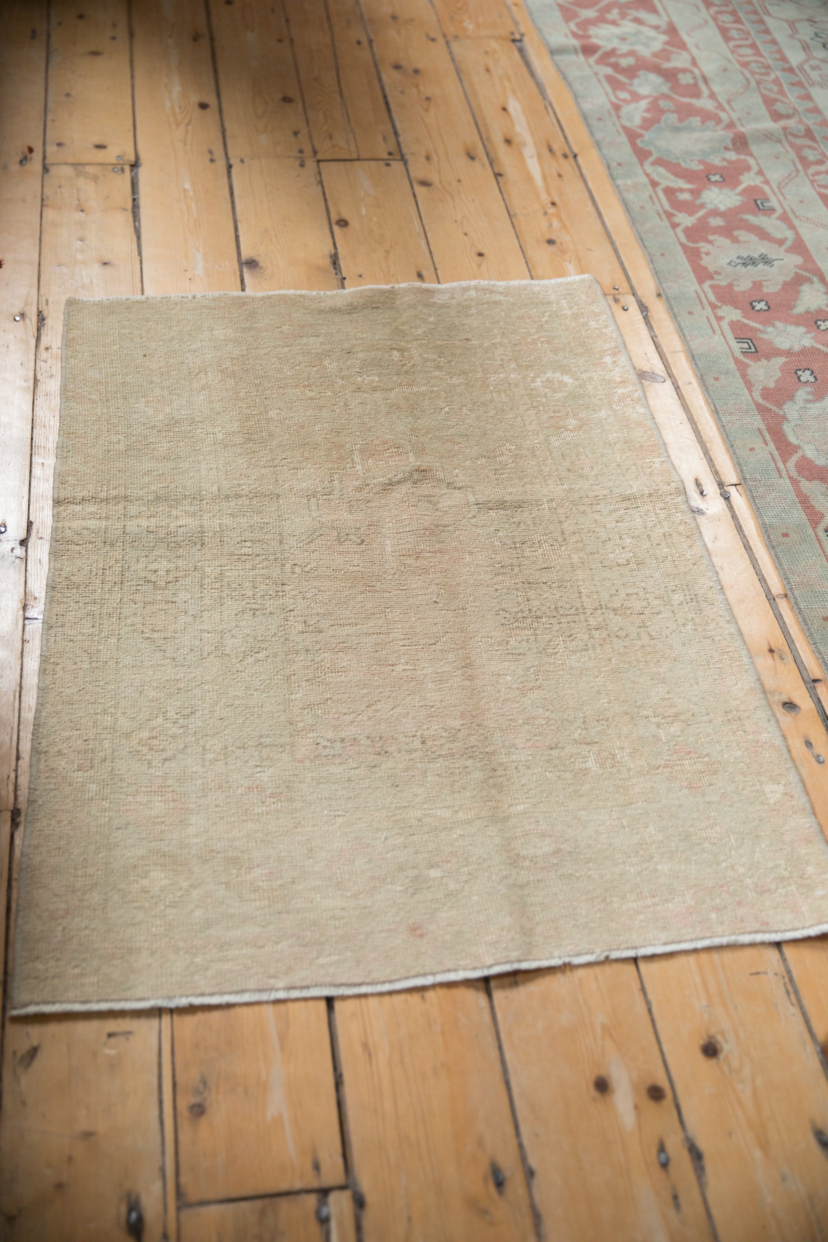 2.5x3.5 Vintage Distressed Melas Rug