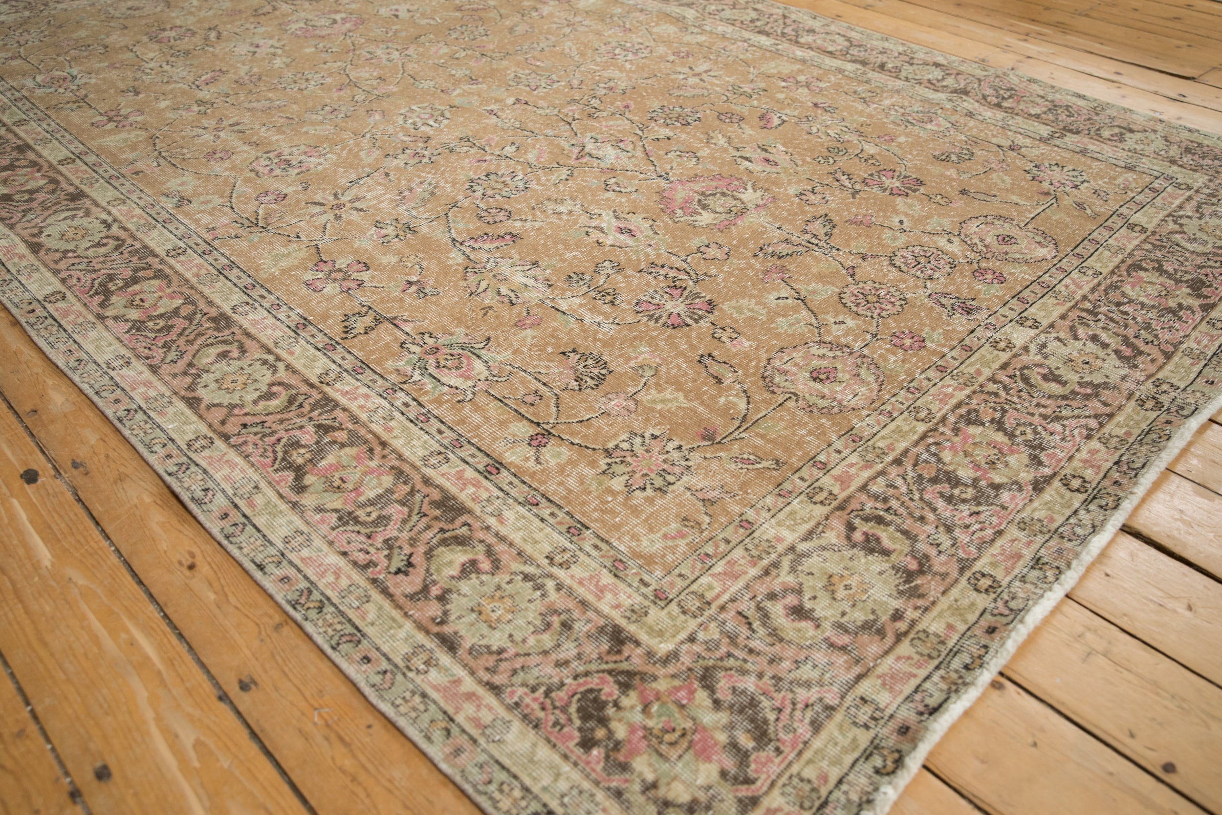 6.5x9.5 Vintage Distressed Sparta Carpet by Old New House® - product image 4 for Resin Society