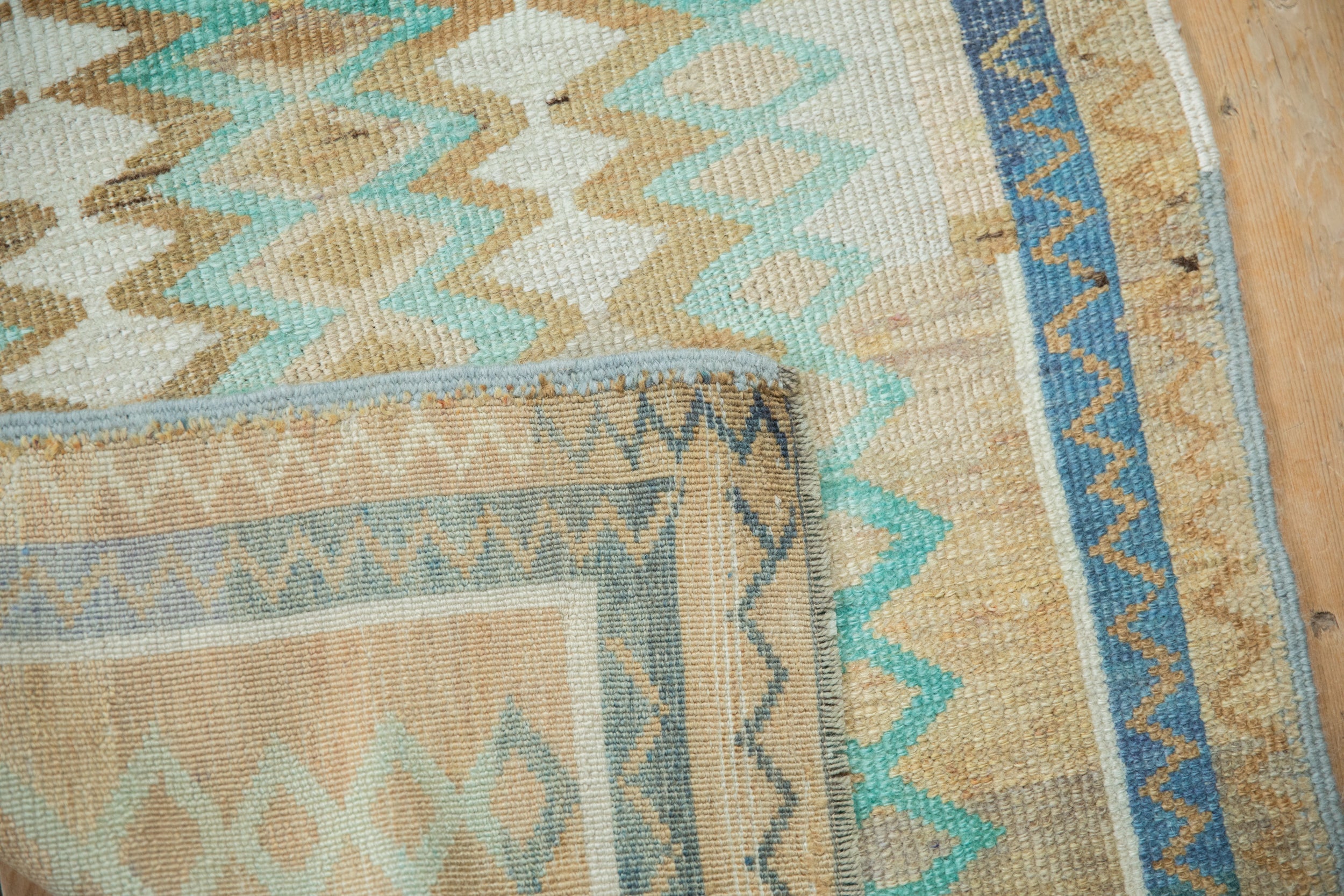 2.5x3.5 Vintage Distressed Oushak Rug