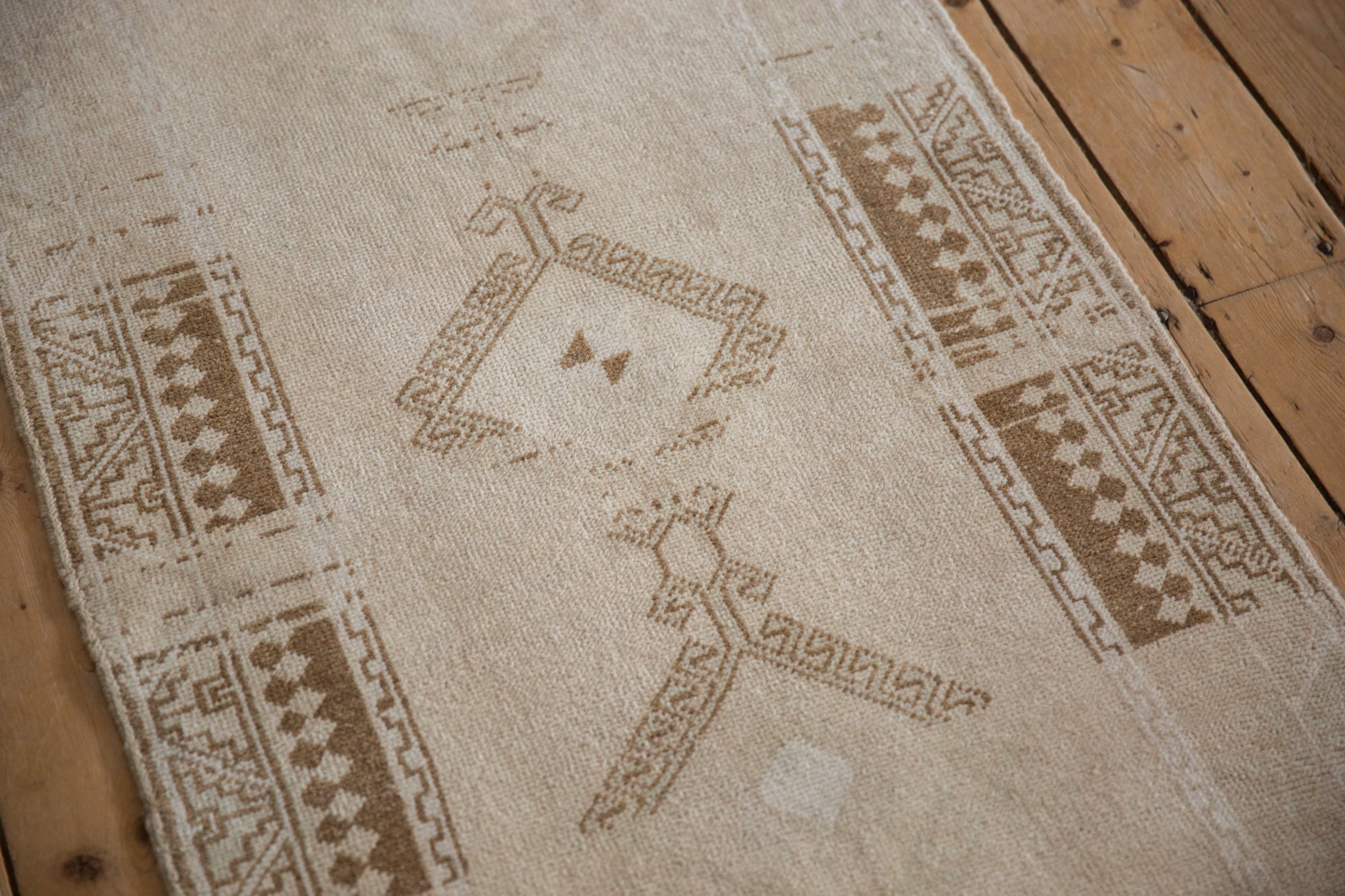 2.5x4.5 Vintage Distressed Malatya Rug by Old New House® - product image 7 for Resin Society