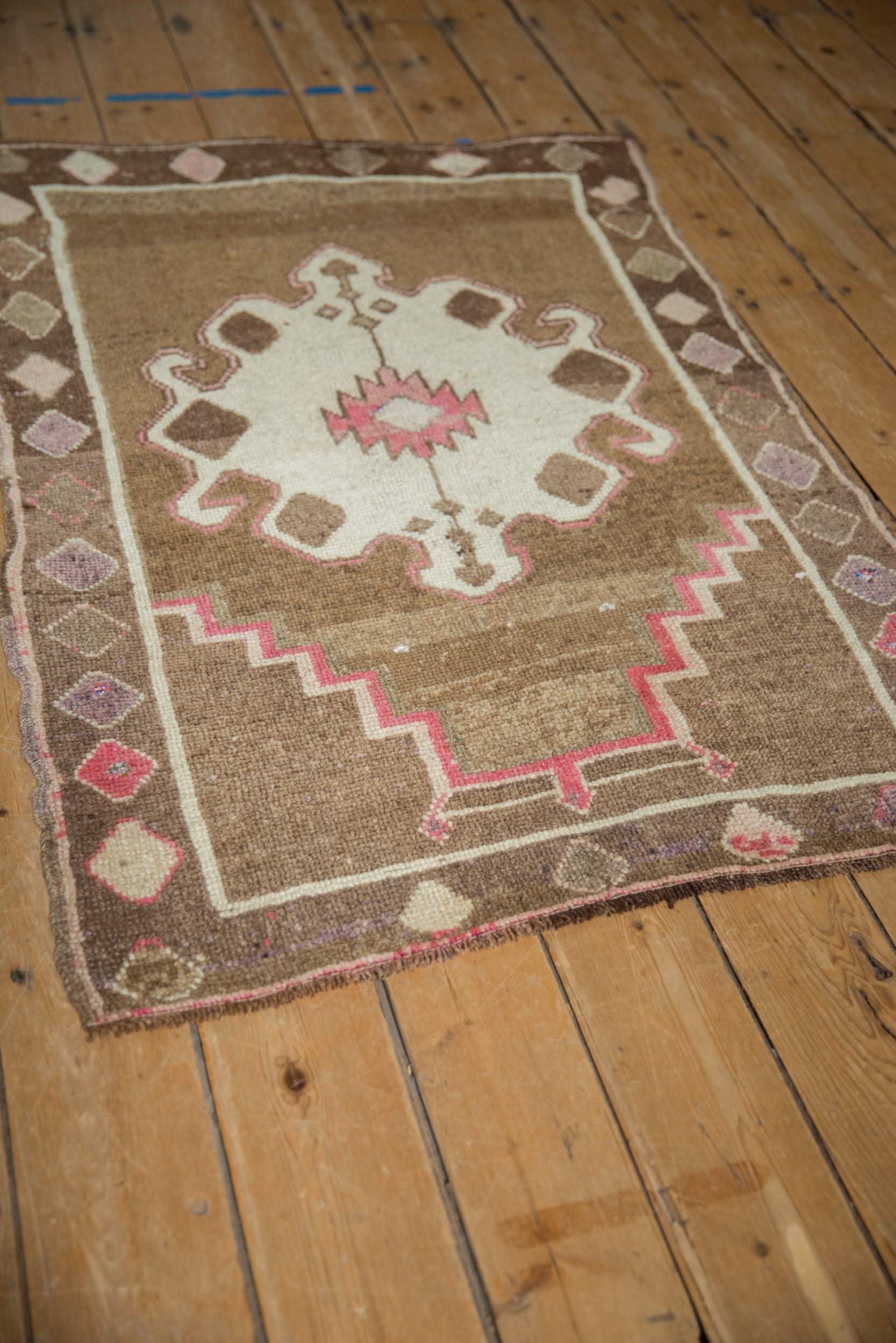 3x4.5 Vintage Distressed Kars Rug by Old New House® - product image 4 for Resin Society