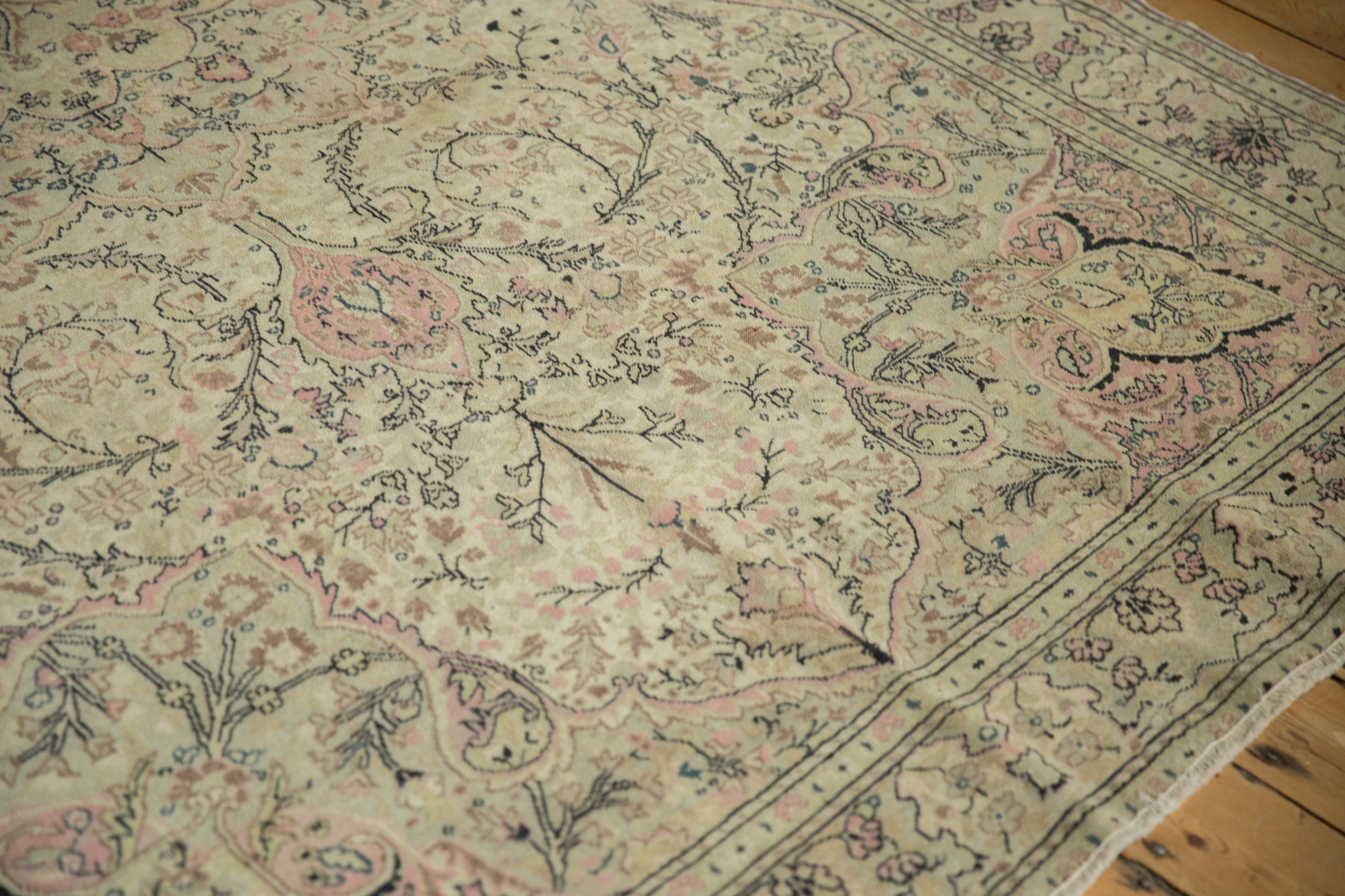 6.5x9.5 Vintage Distressed Kayseri Carpet by Old New House® - product image 5 for Resin Society