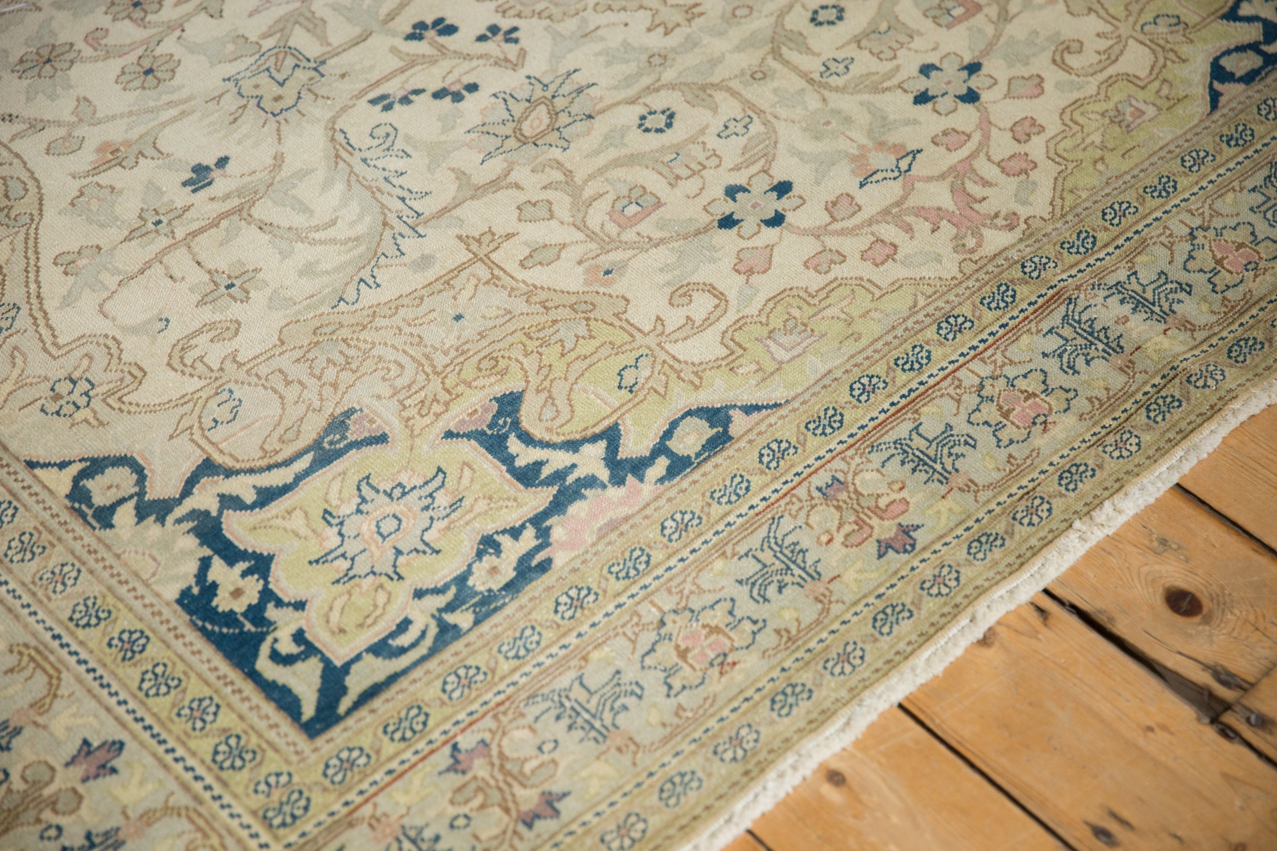 6.5x9.5 Vintage Distressed Kayseri Carpet by Old New House® - product image 5 for Resin Society