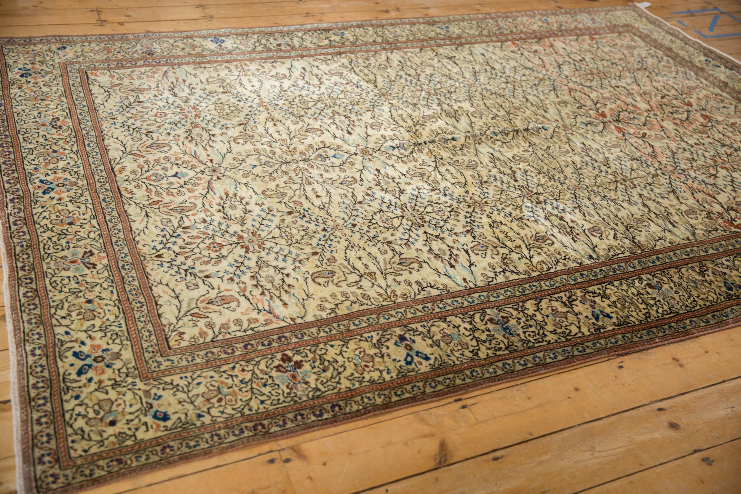 6.5x9.5 Vintage Sparta Carpet by Old New House® - product image 6 for Resin Society