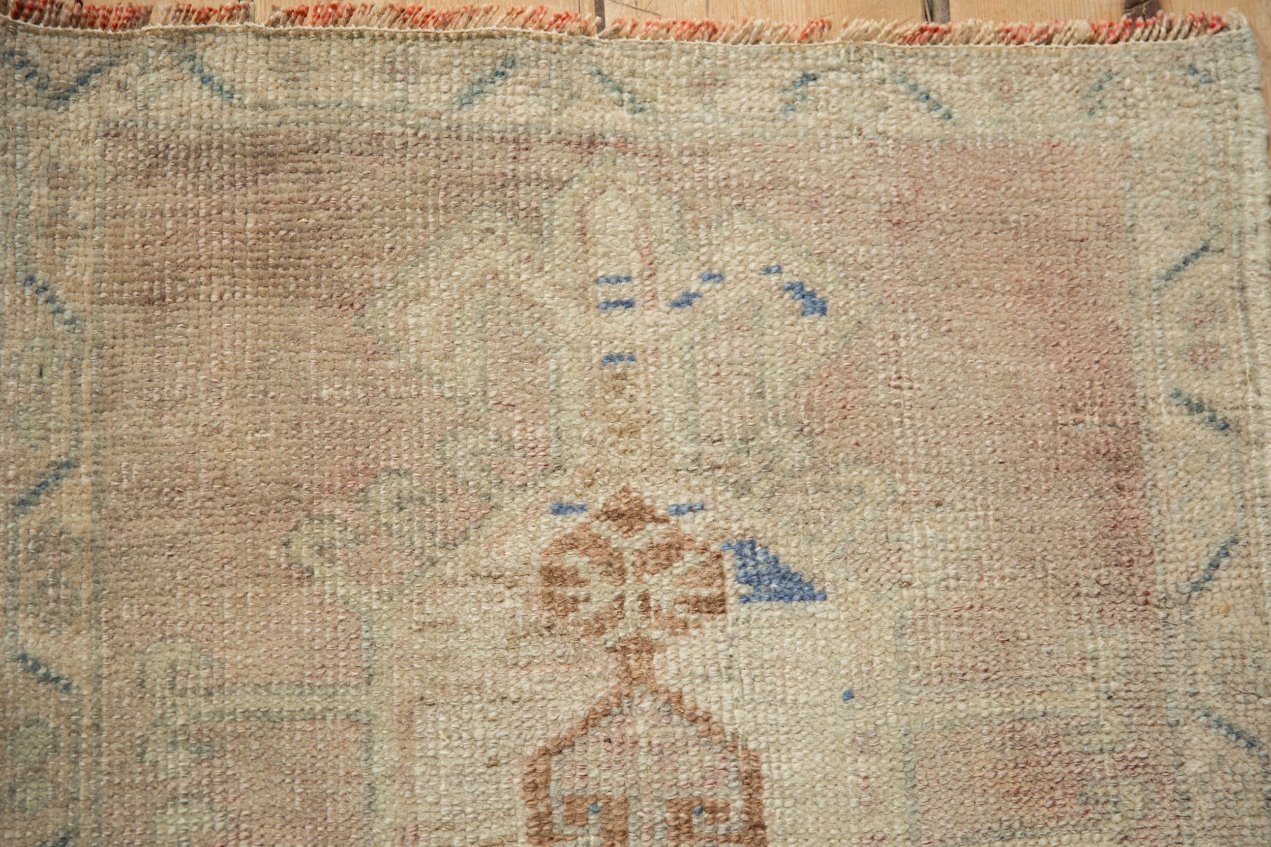 1.5x3 Vintage Distressed Oushak Rug Mat
