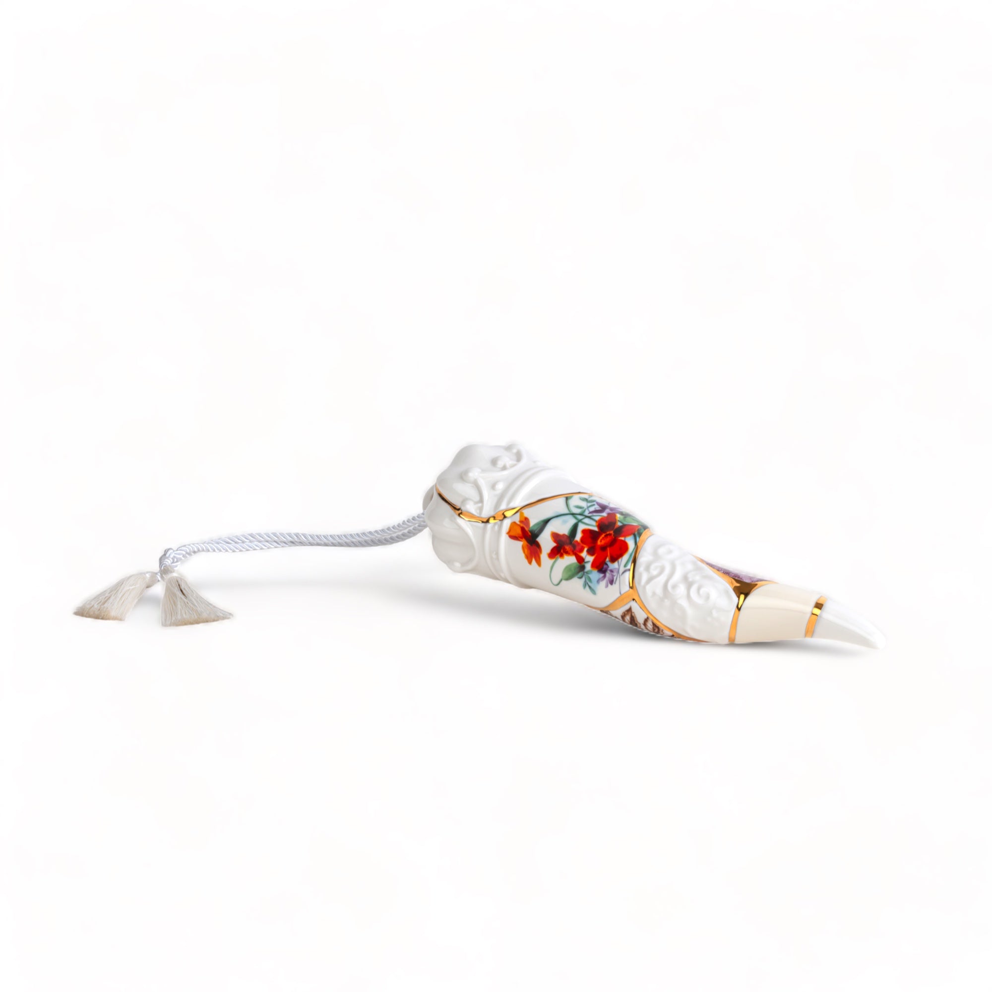 Kintsugy Lucky Horn detail image - Resin Society