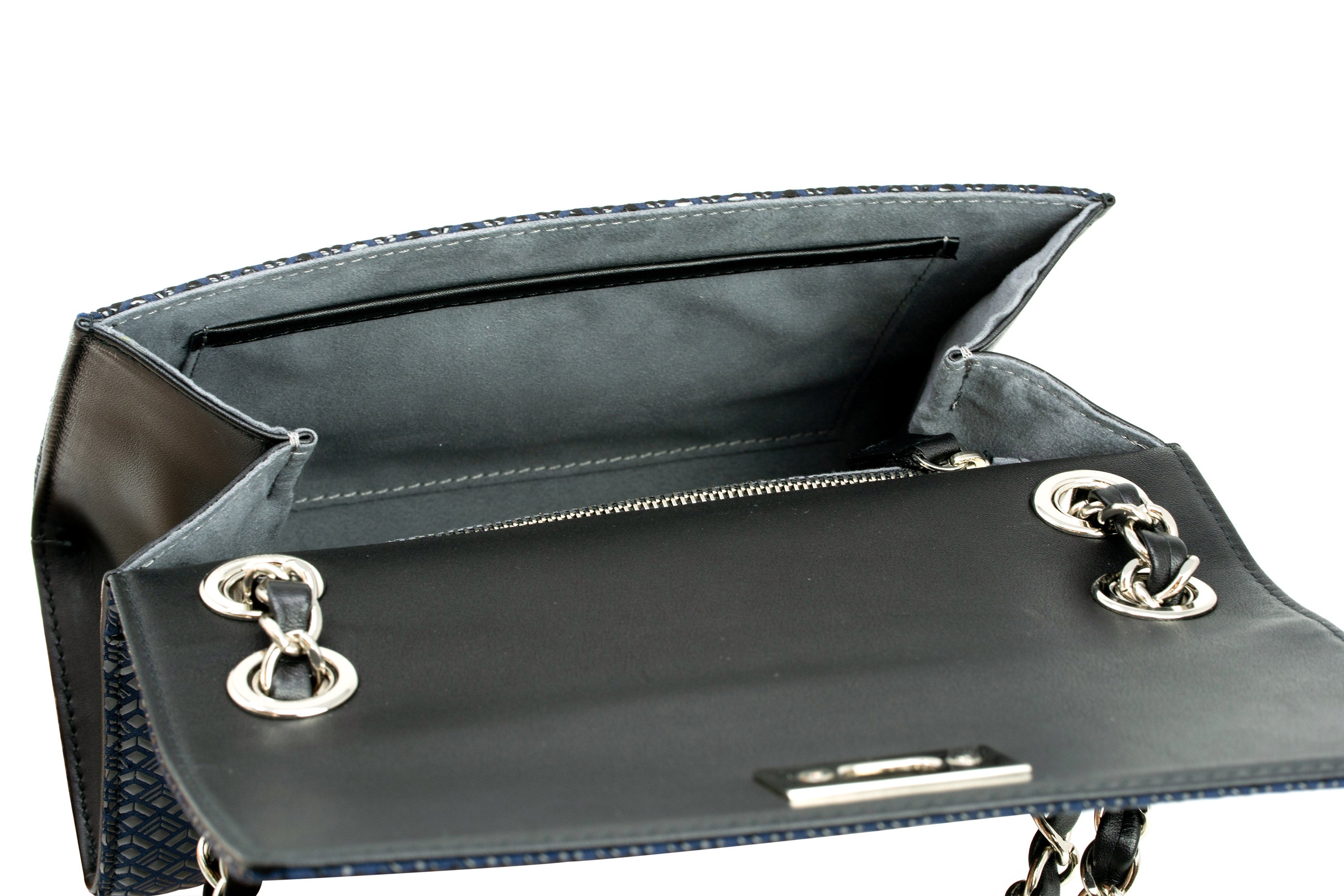 W Chain Shoulder - Diamond Frame by Inden - product image 6 for Resin Society