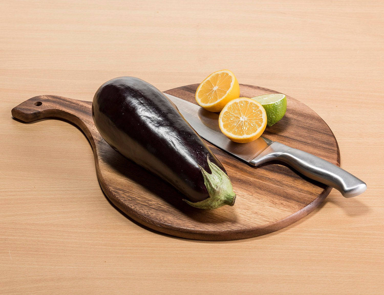 Acacia Wood Cutting/ Charcuterie Board - Medium Round by Kalmar Home - product image 2 for Resin Society