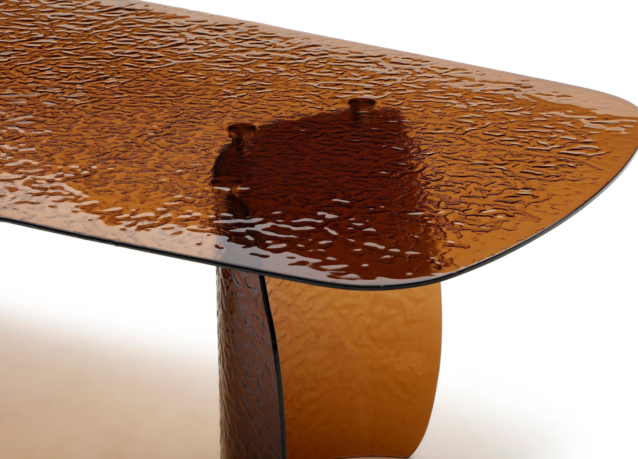 Rivelle Dining Table detail image - Resin Society