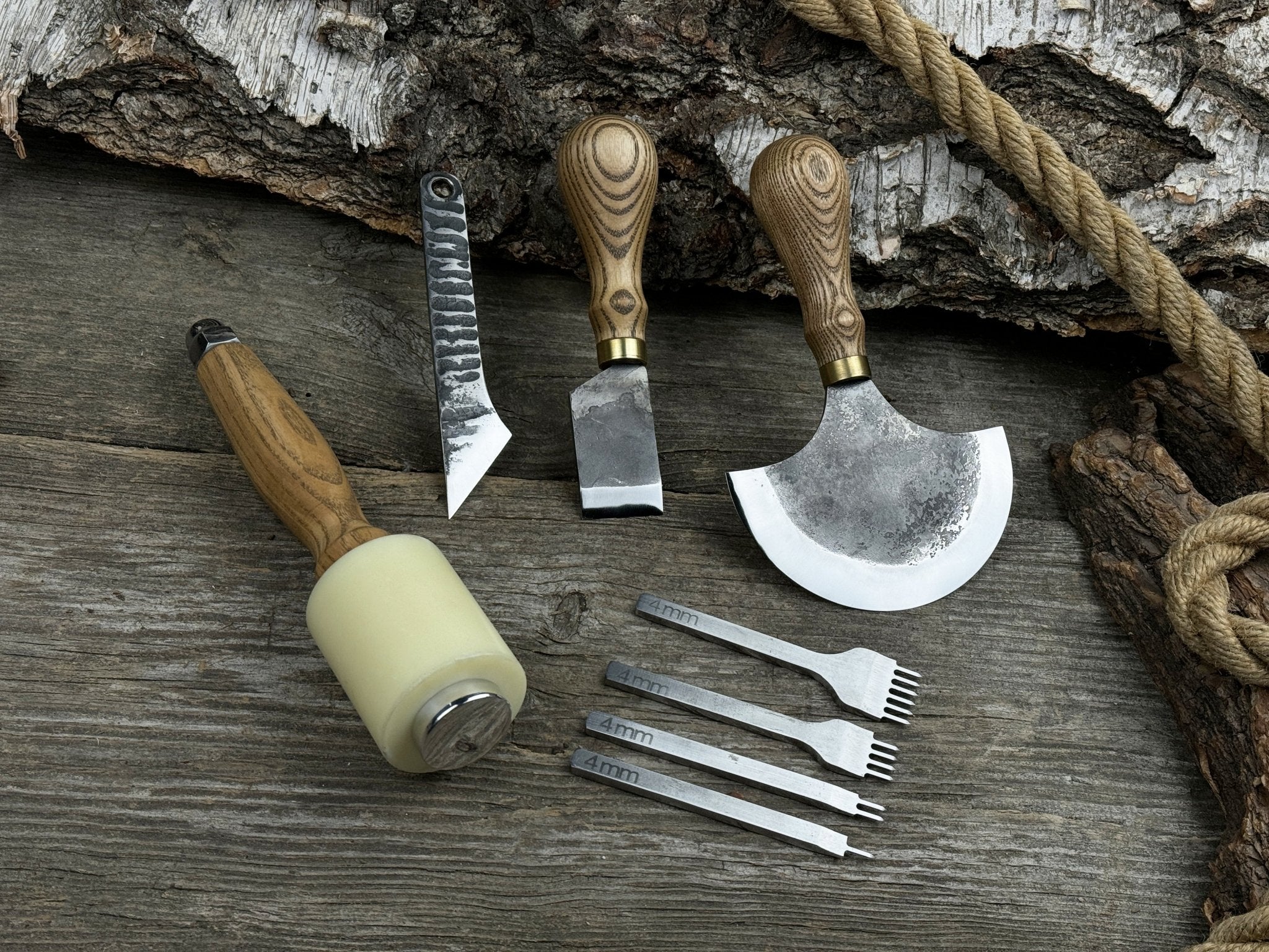 5-piece leather working tool set with nylon mallet and leather sheaths