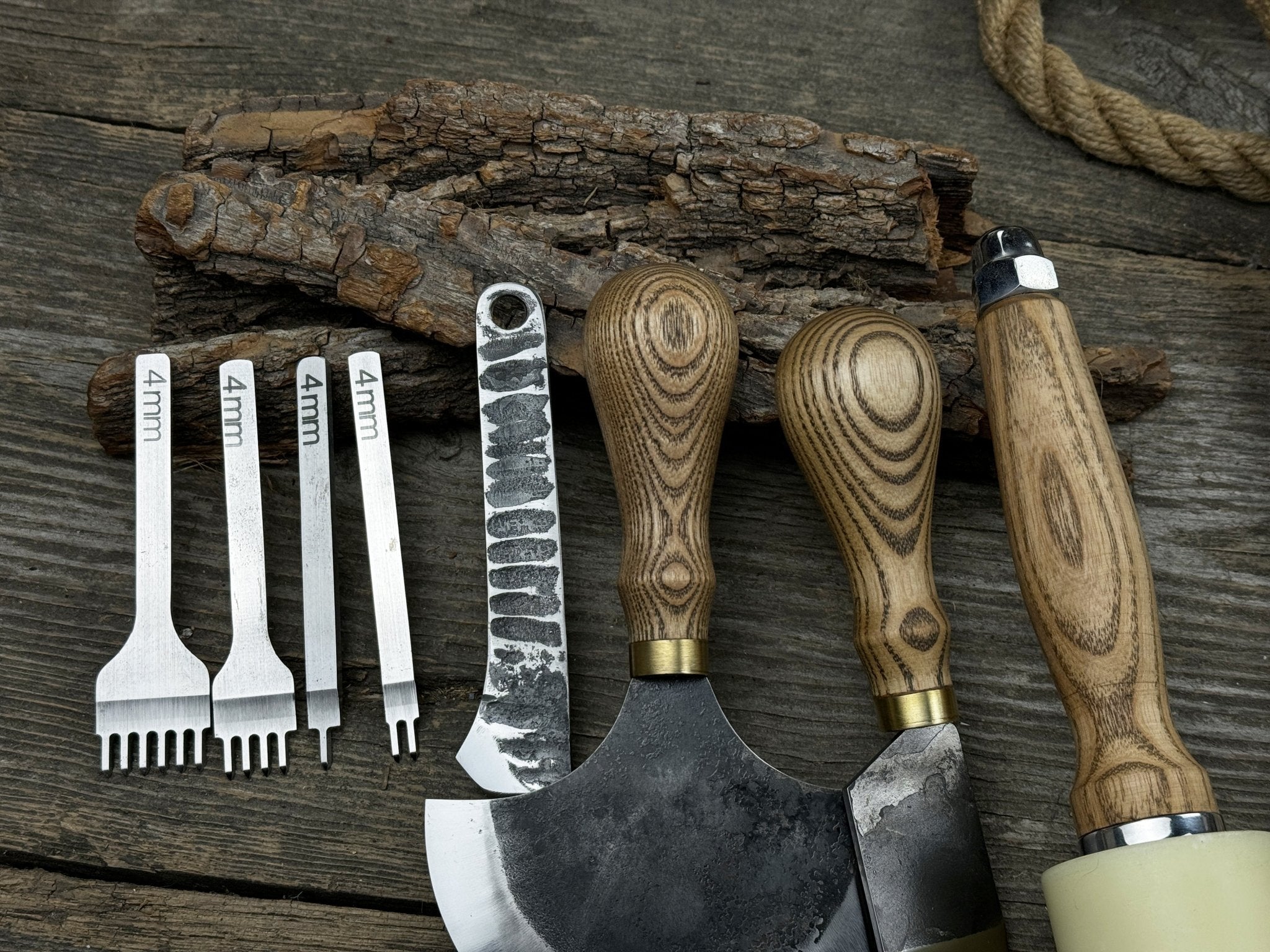 5-piece leather working tool set with nylon mallet and leather sheaths