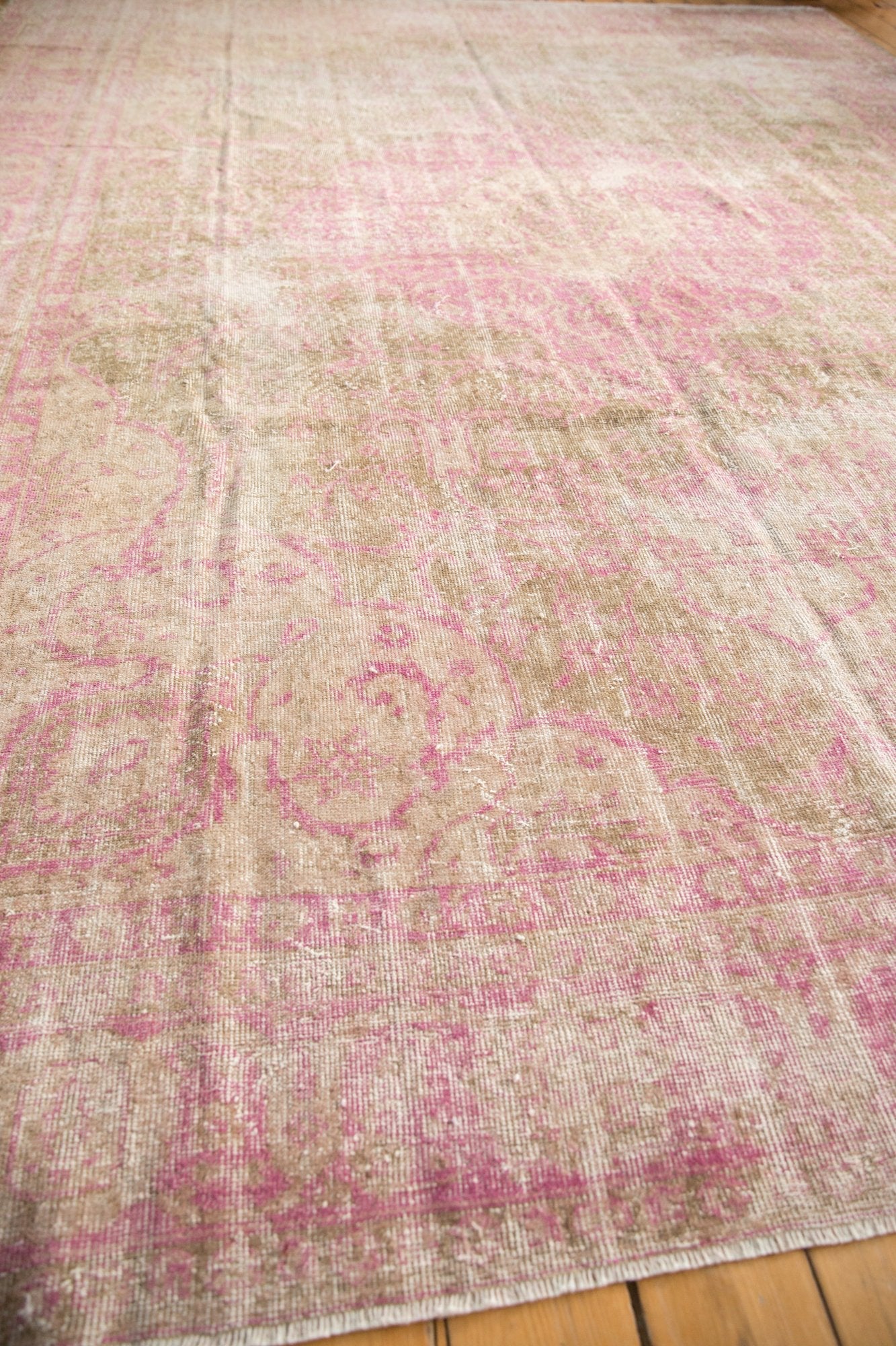 9.5x12.5 Vintage Distressed Sivas Carpet by Old New House® - product image 8 for Resin Society