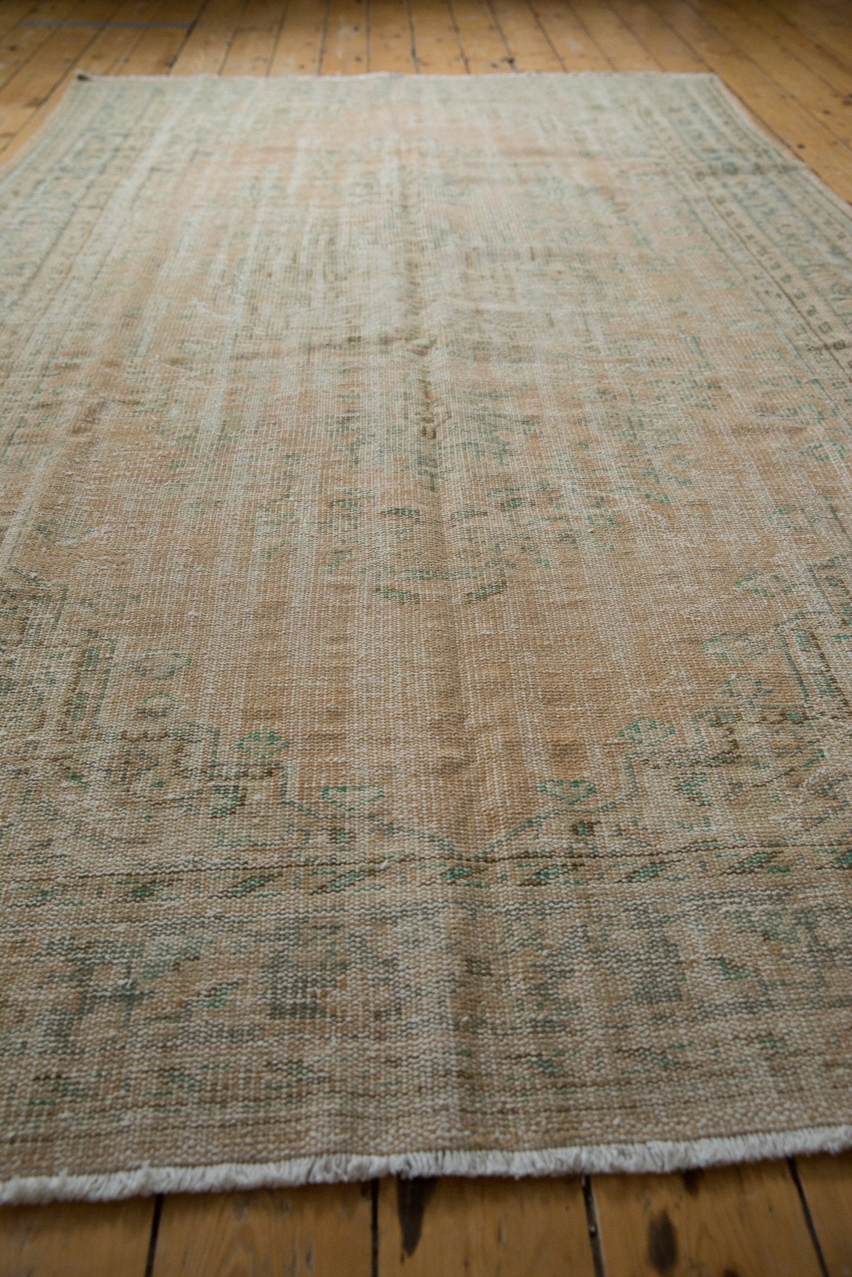 6x9.5 Vintage Distressed Oushak Carpet
