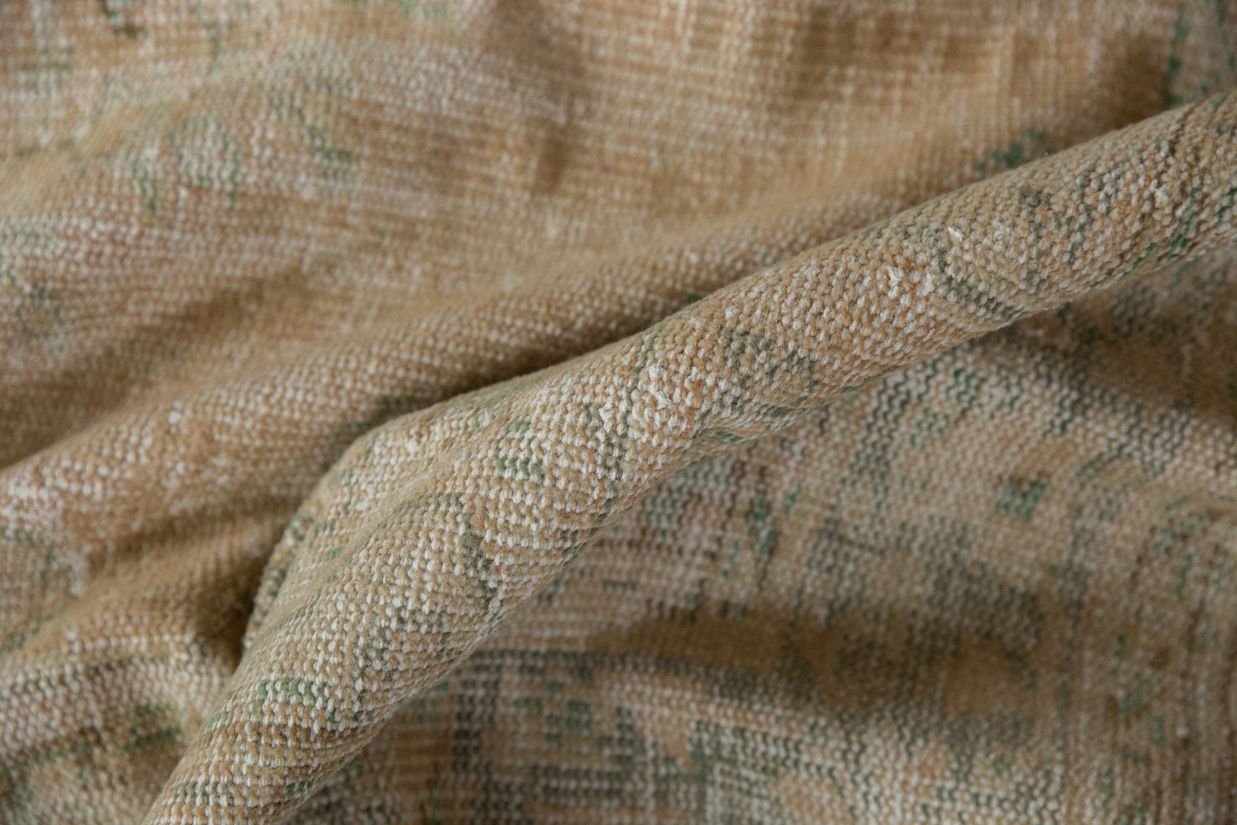 6x9.5 Vintage Distressed Oushak Carpet