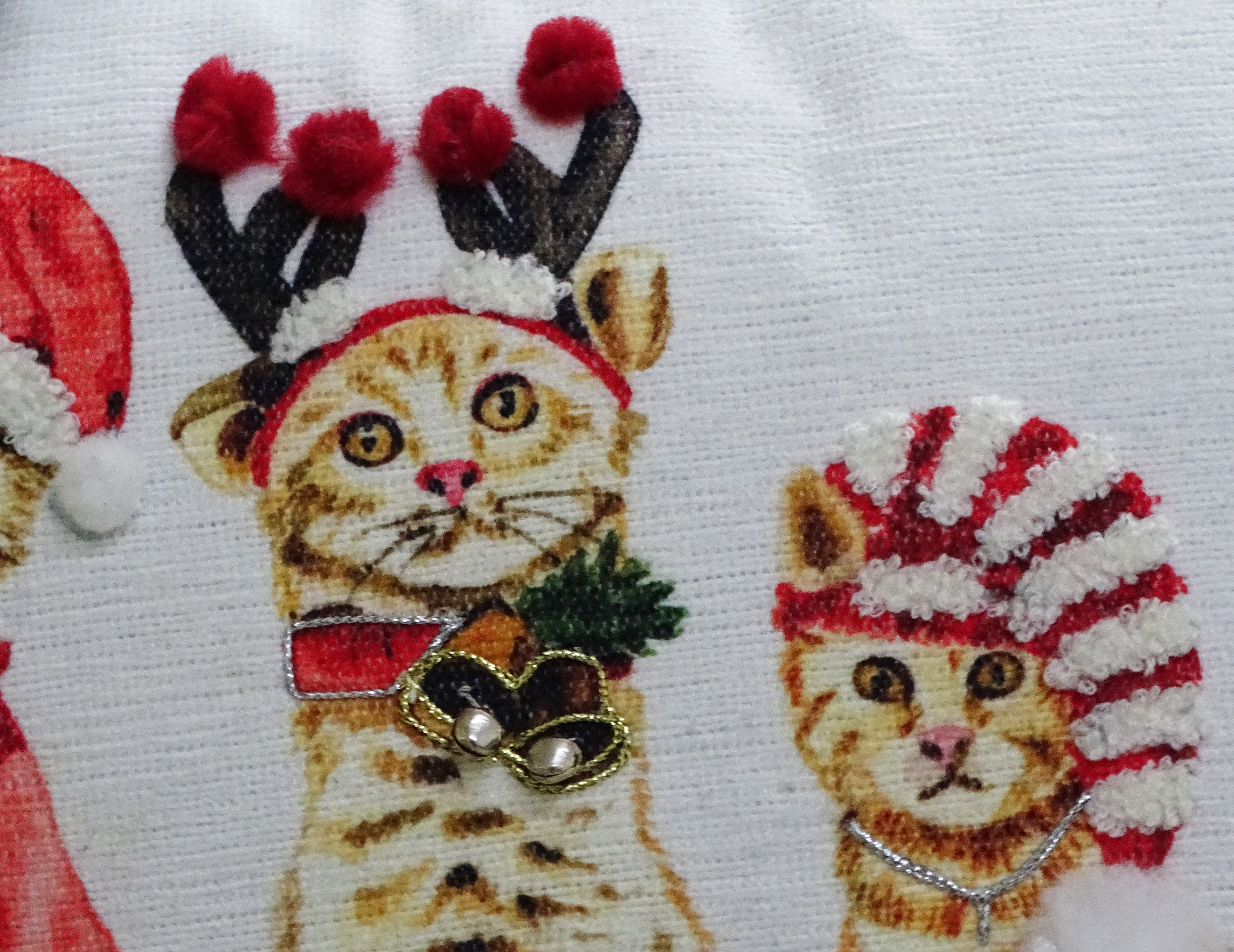 Christmas Throw Pillow for couch 14"x 20" by Vibhsa