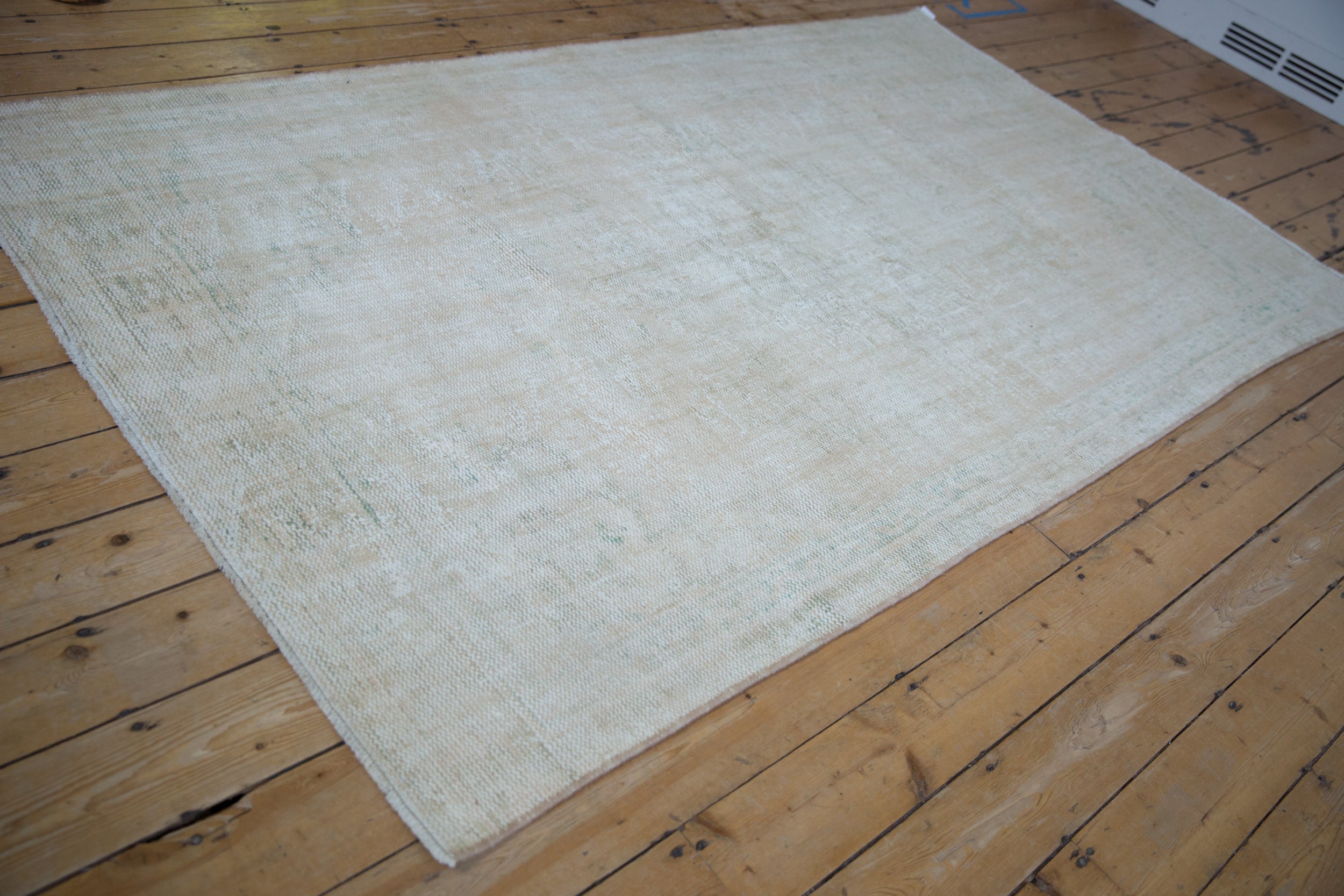 5x8.5 Vintage Distressed Oushak Carpet