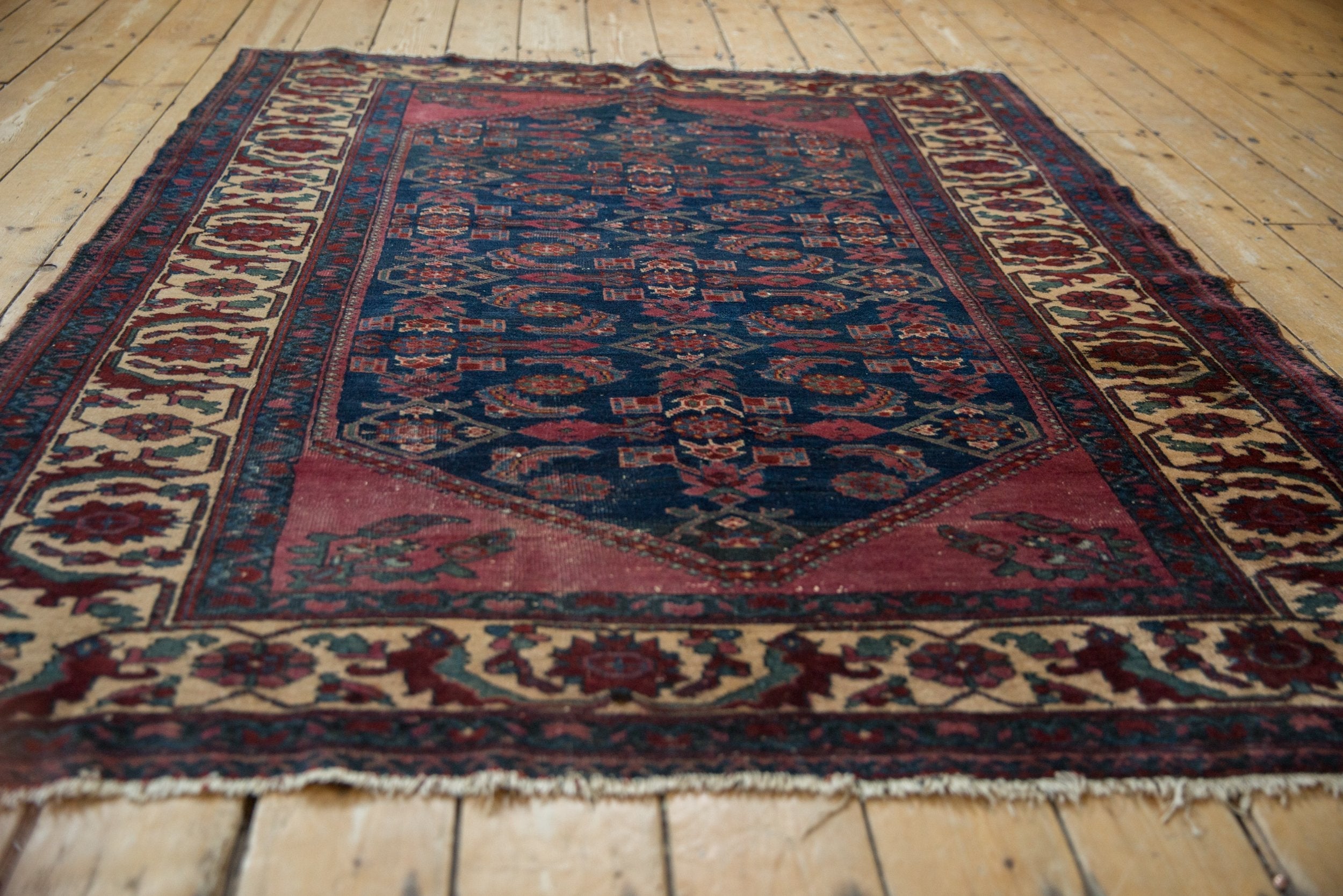 5x6 Vintage Lilihan Square Rug by Old New House® - product image 6 for Resin Society