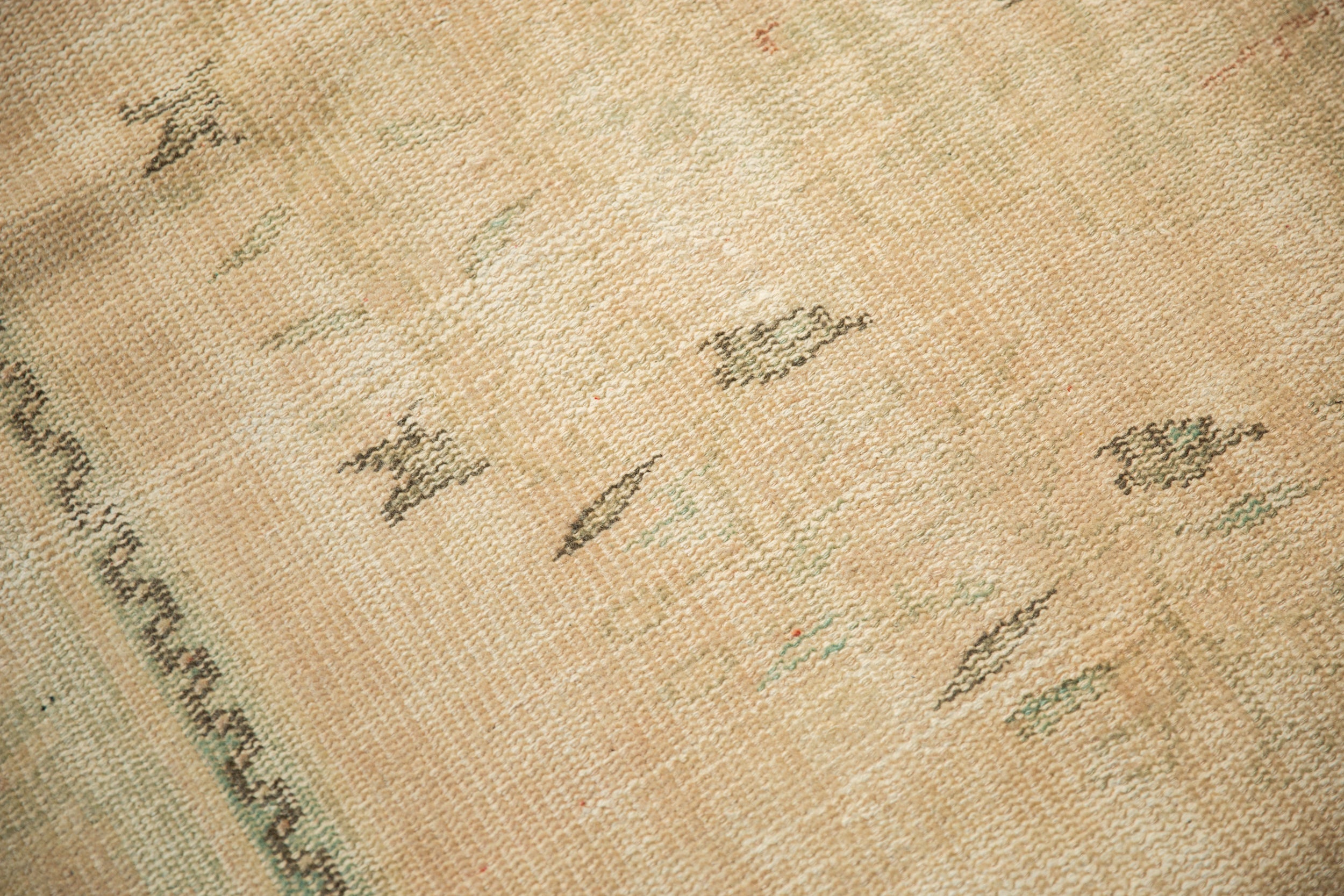 5.5x8 Vintage Distressed Oushak Carpet
