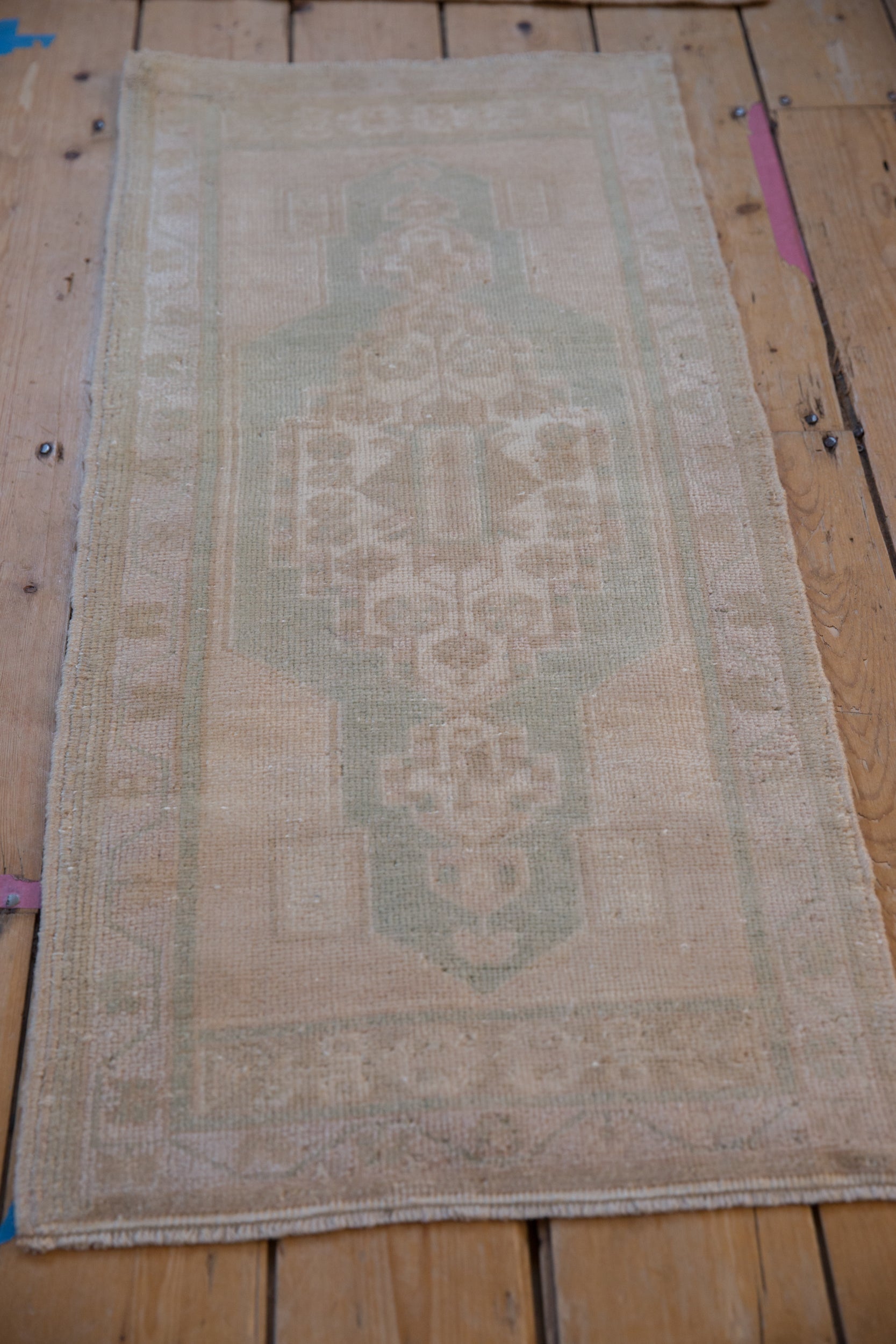 1.5x3.5 Vintage Distressed Oushak Rug Mat Runner