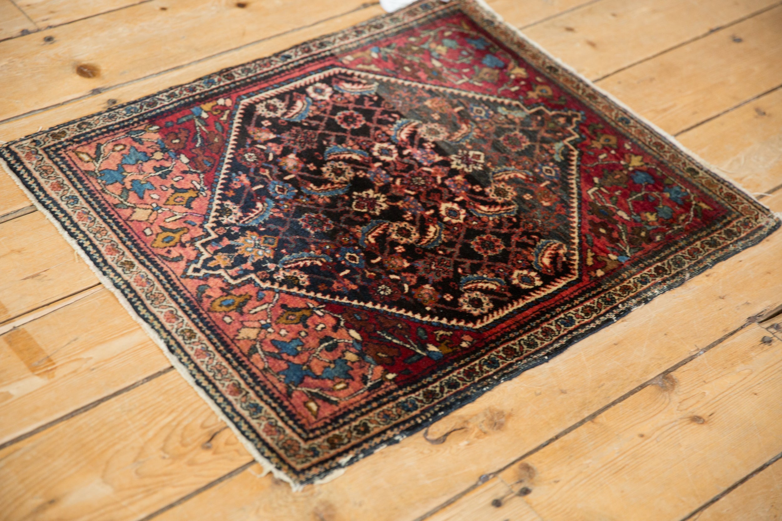 2x2.5 Vintage Fine Farahan Sarouk Square Rug Mat by Old New House® - product image 5 for Resin Society
