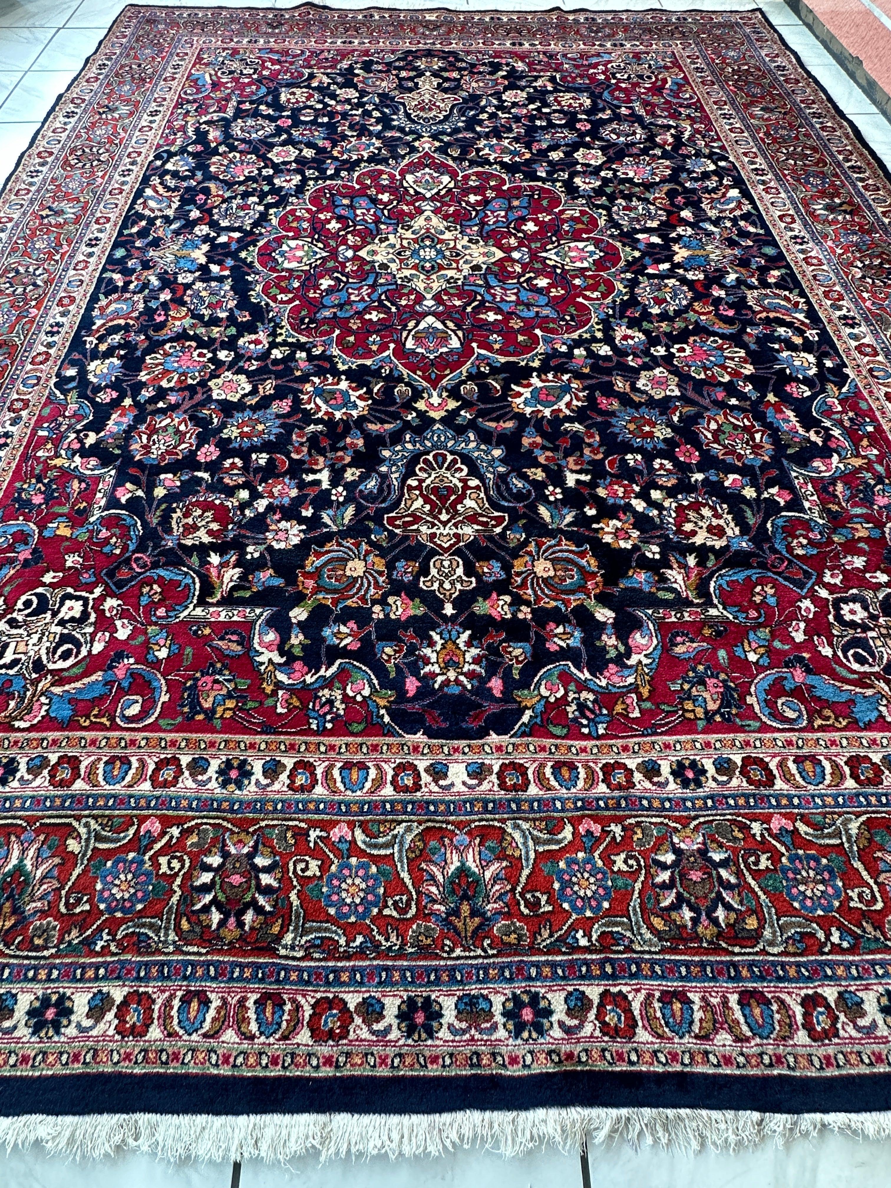 Persian Mashhad Hand Knotted Wool Area Rug 9’9” x 13’3” by Rugistan - product image 4 for Resin Society