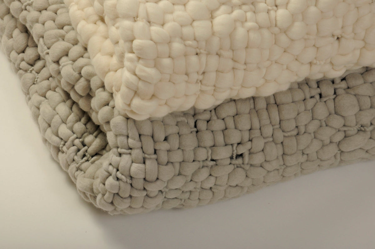 Clouds Chunky Knit Throw Blanket by Homelosophy