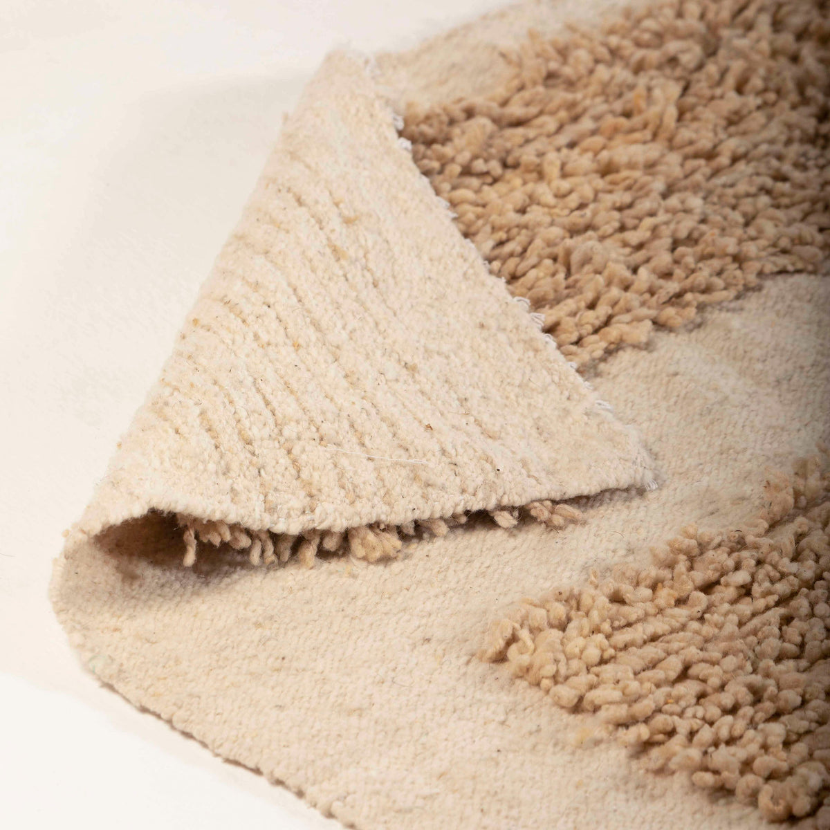 Dai Wool Rug by Diego Olivero Studio from MESO