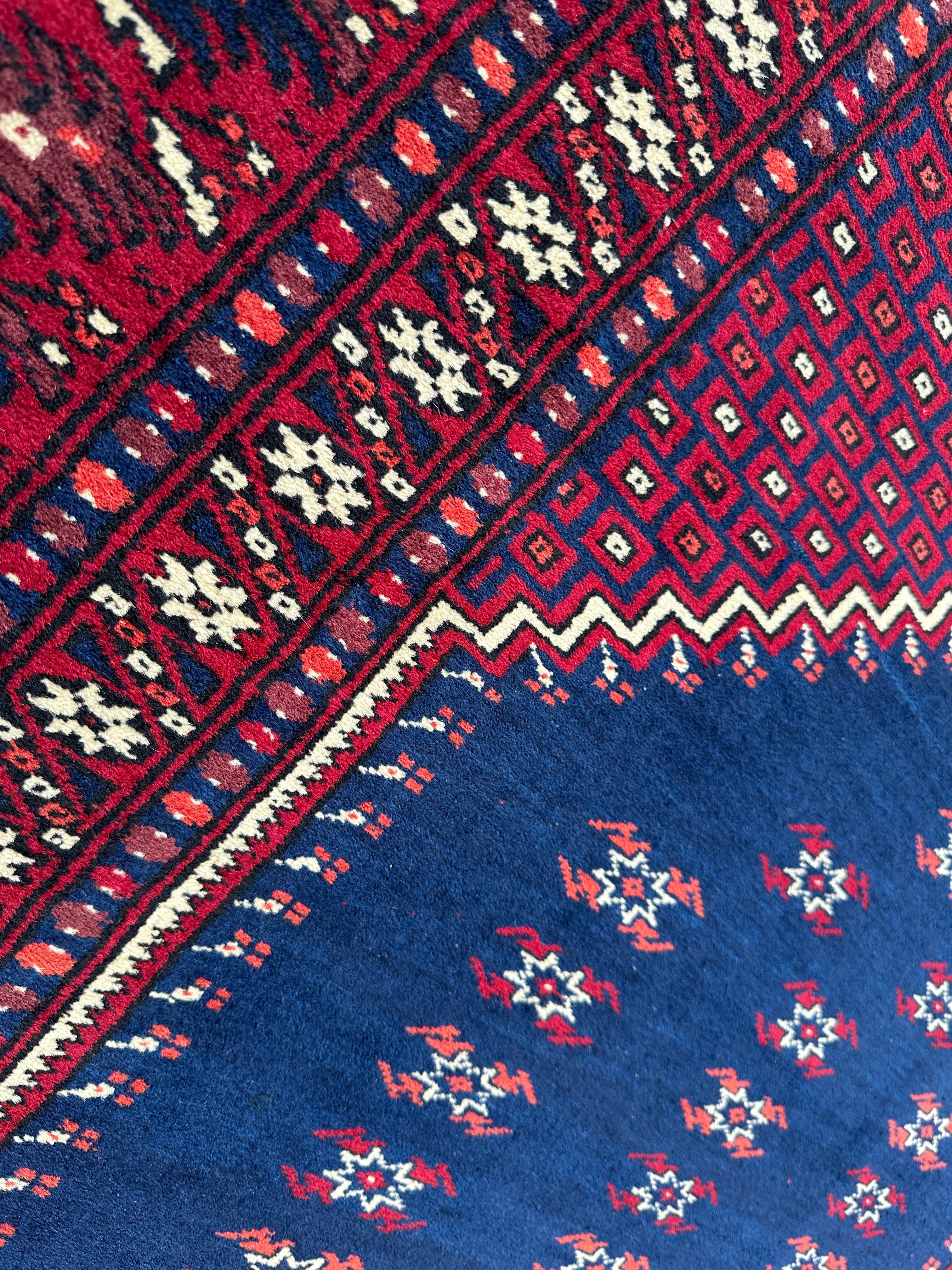 Vintage Hand-Knotted Yagcibedir Turkish Wool Prayer Rug – 3’10” x 5’9” by Rugistan - product image 3 for Resin Society