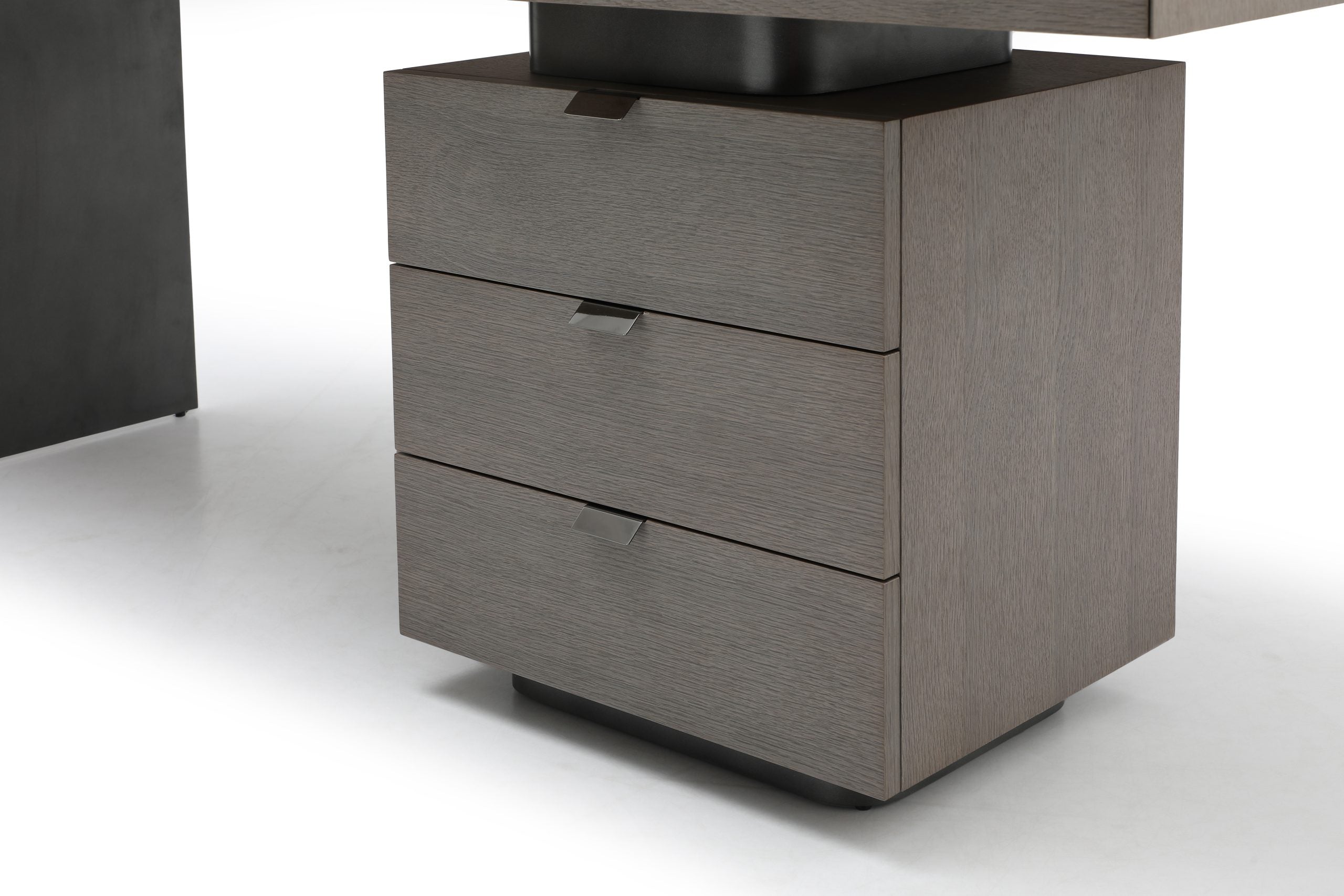 Alma Desk detail image - Resin Society