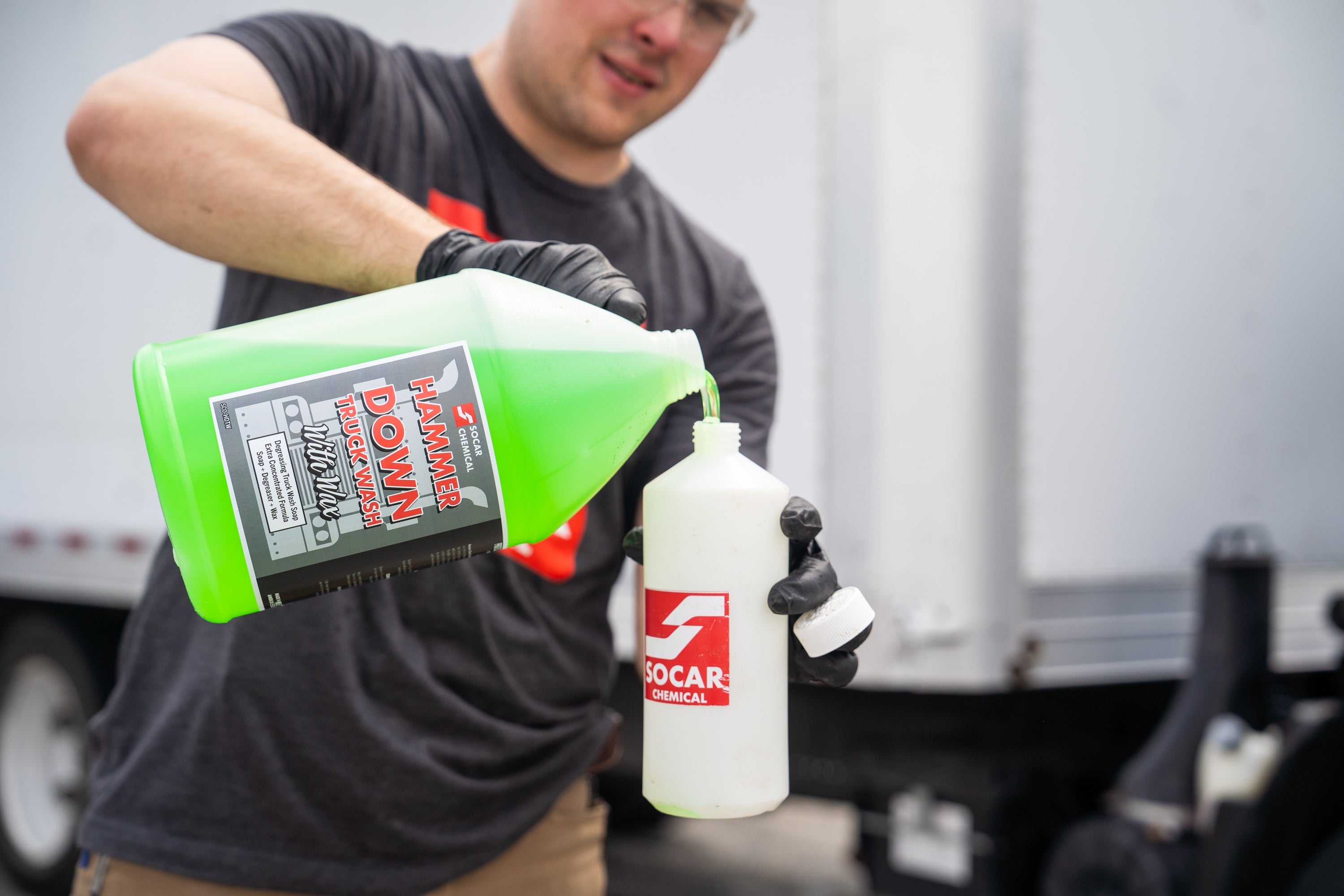 Hammer Down Heavy Duty Truck Wash Soap with Wax detail image - Resin Society