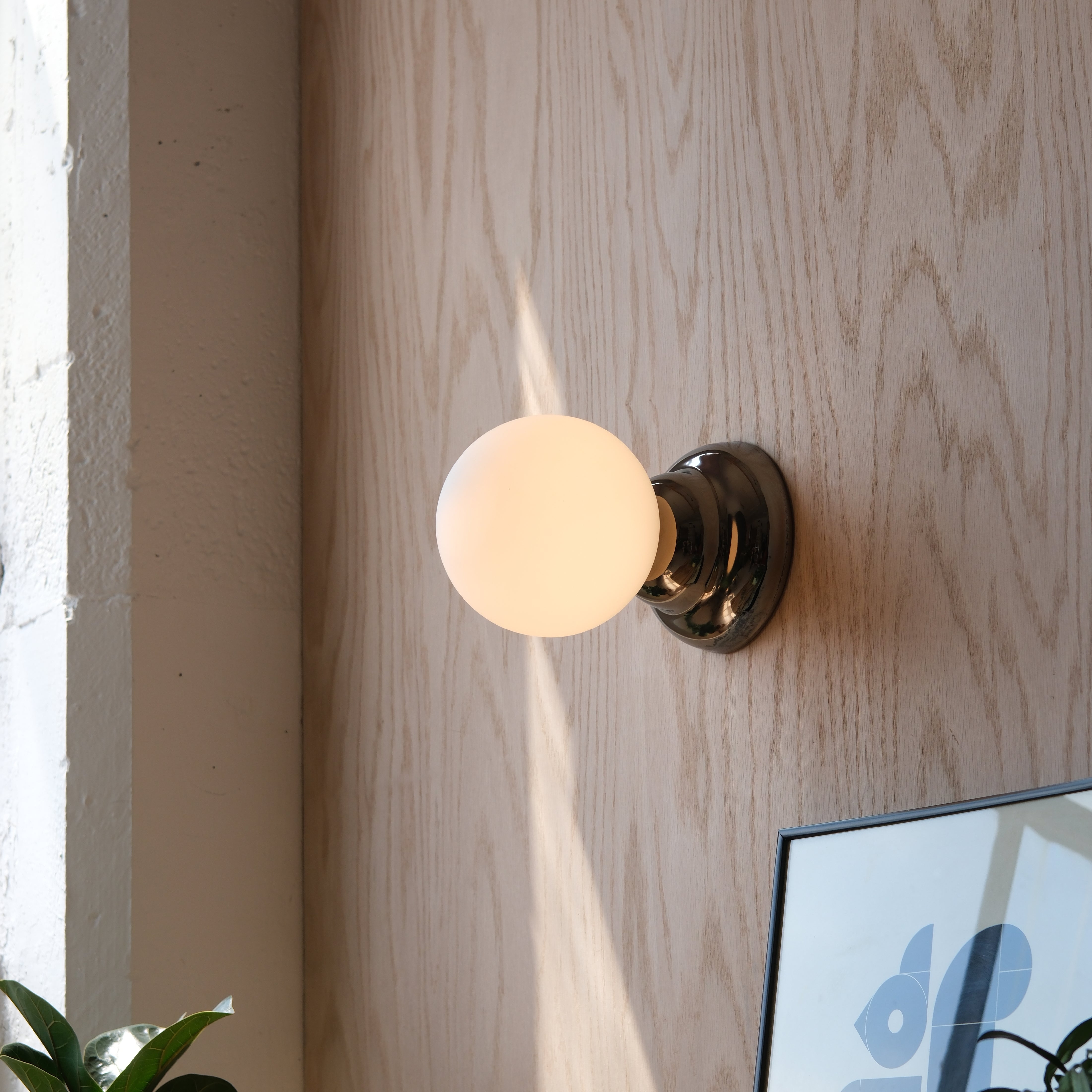 Ripple II Sconce by Misewell - product image 2 for Resin Society