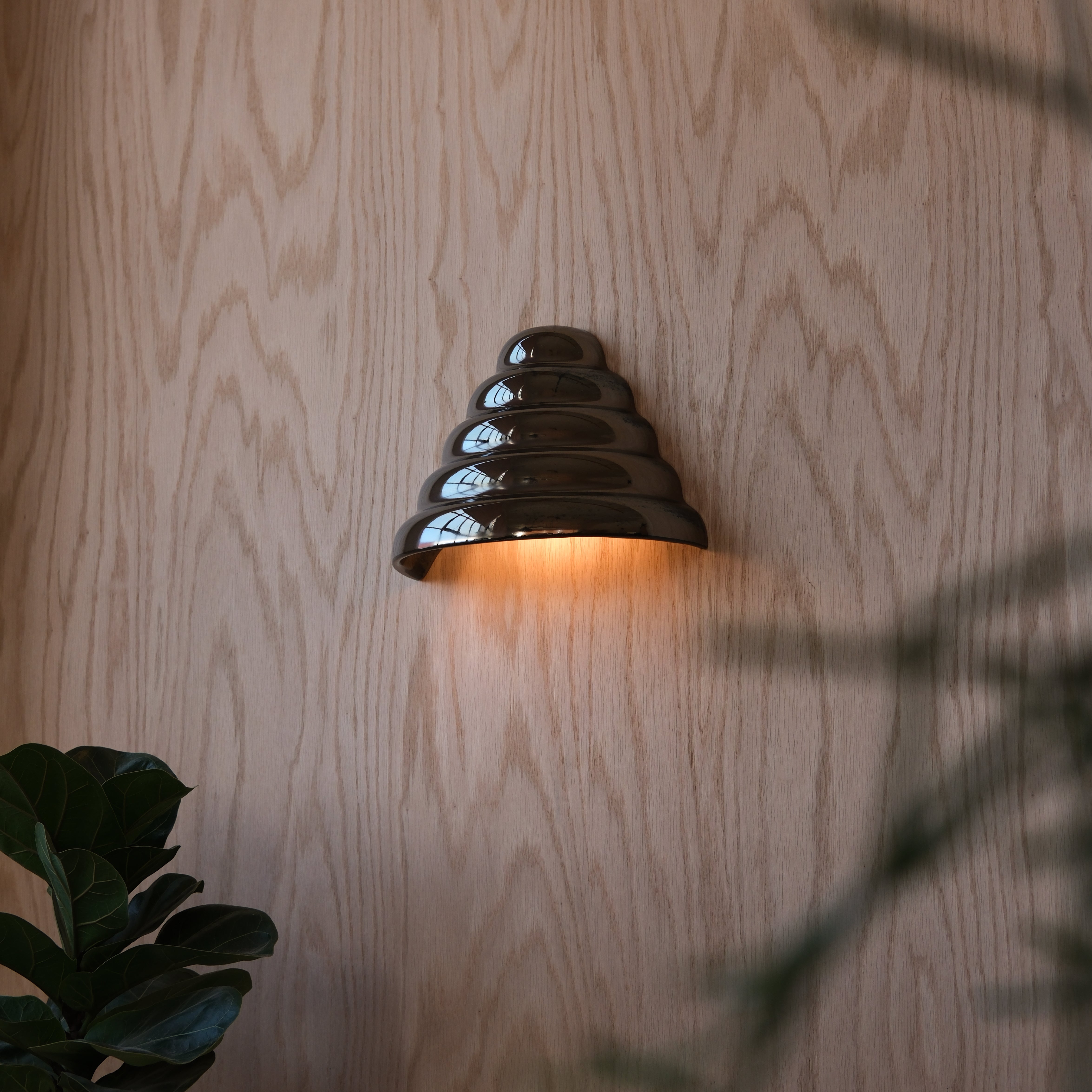 Ripple Conical Sconce by Misewell - product image 2 for Resin Society