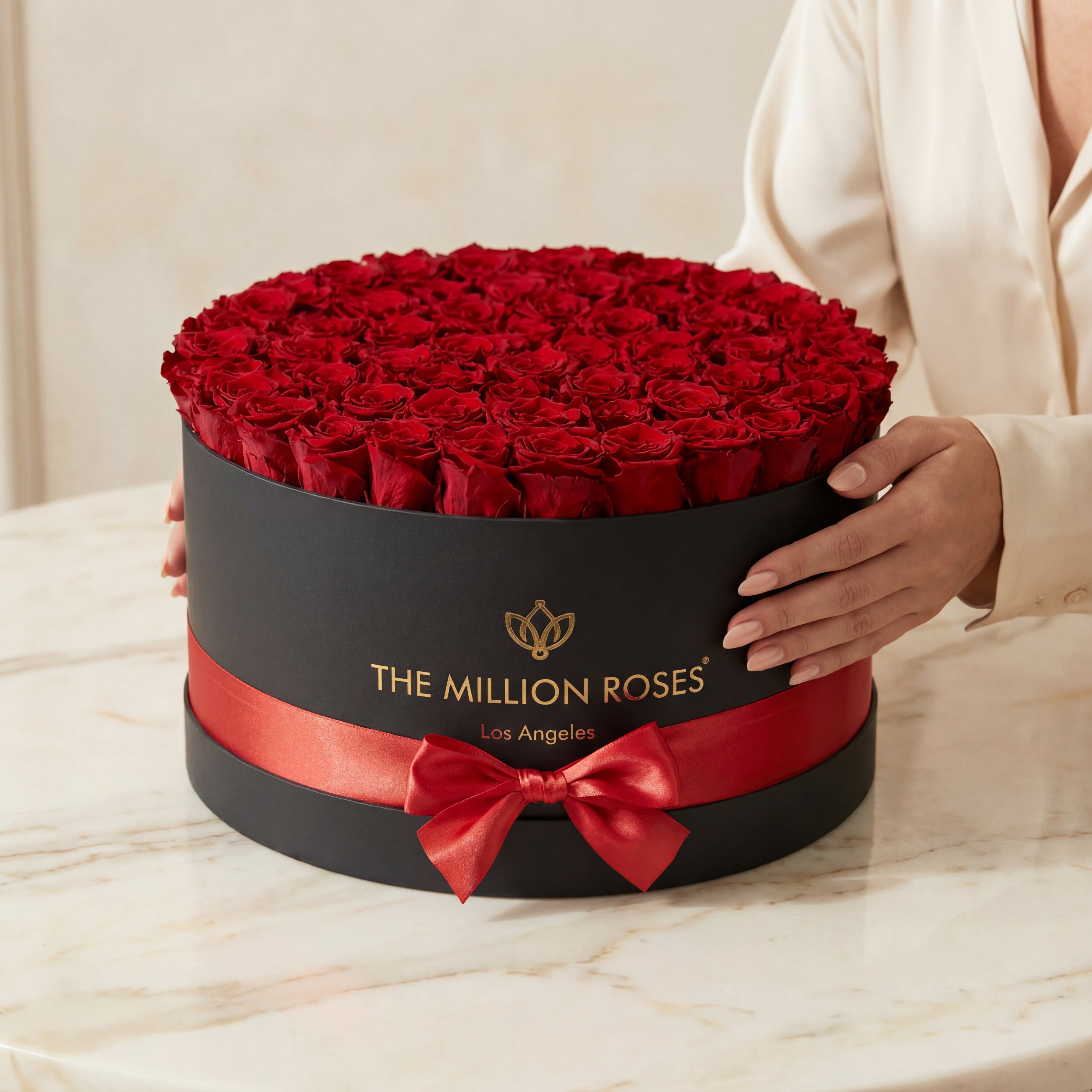 Deluxe Black Box by The Million Roses - product image 4 for Resin Society