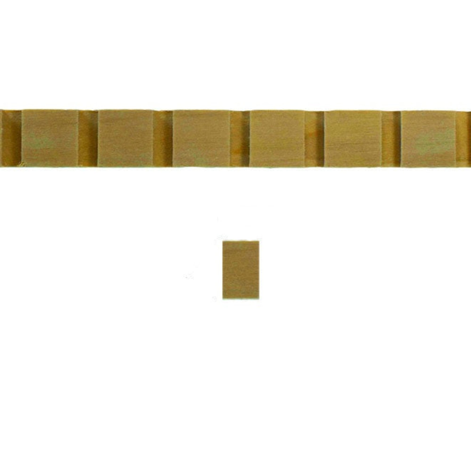 EWCD91 unfinished hardwood dentil moulding showing saw tooth profile
