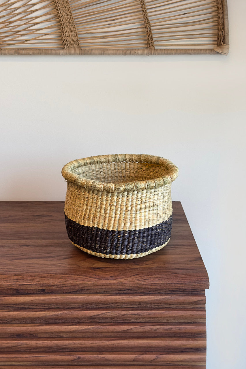 Perfect Planter - Natural & Black by Mbare Ltd - product image 2 for Resin Society