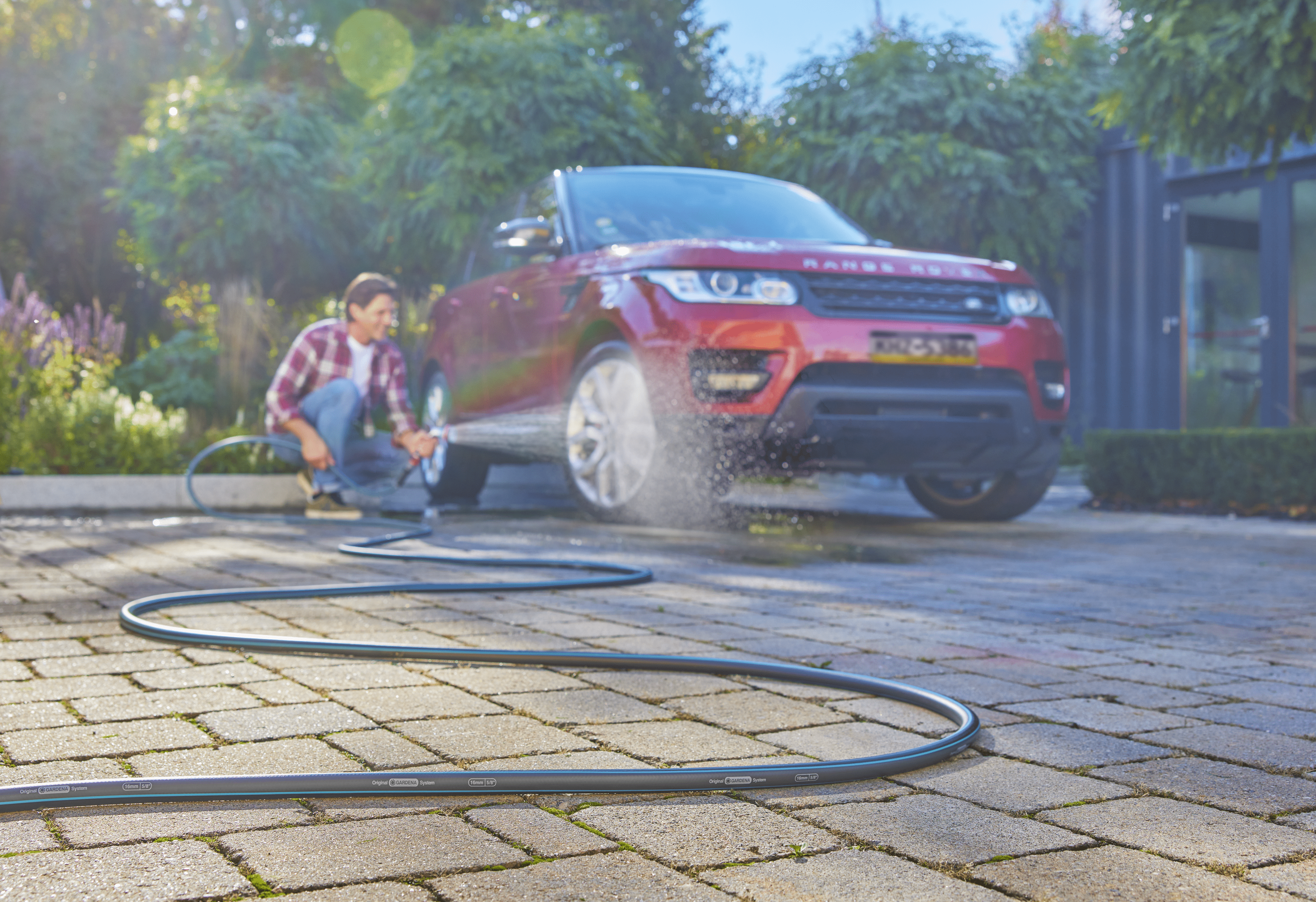 Xtreme Flow 5/8 in. Hose With US hose threads.