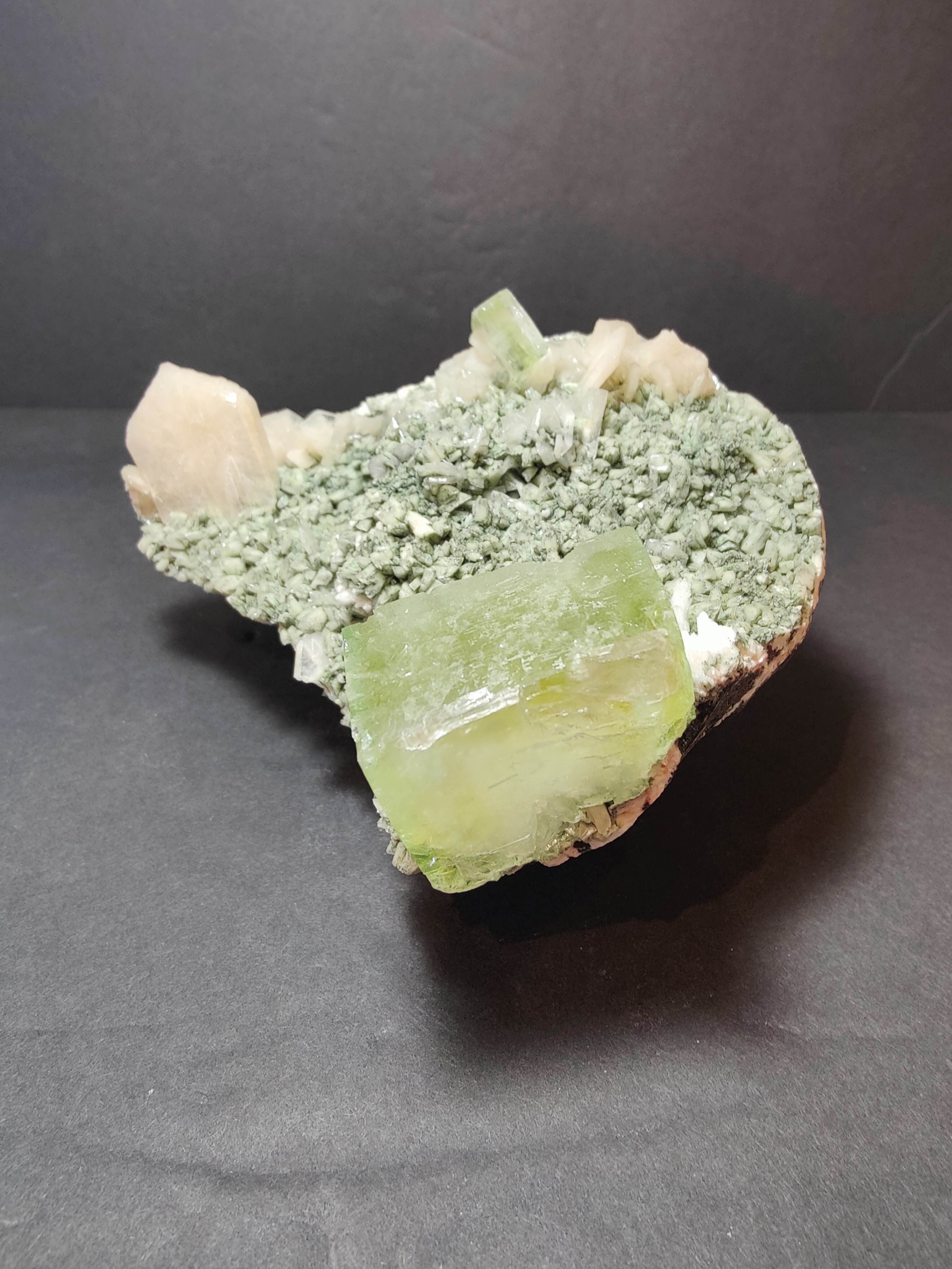 Green Apophyllite Cubes with Peach Stilbite on Heulandite Specimen 556g