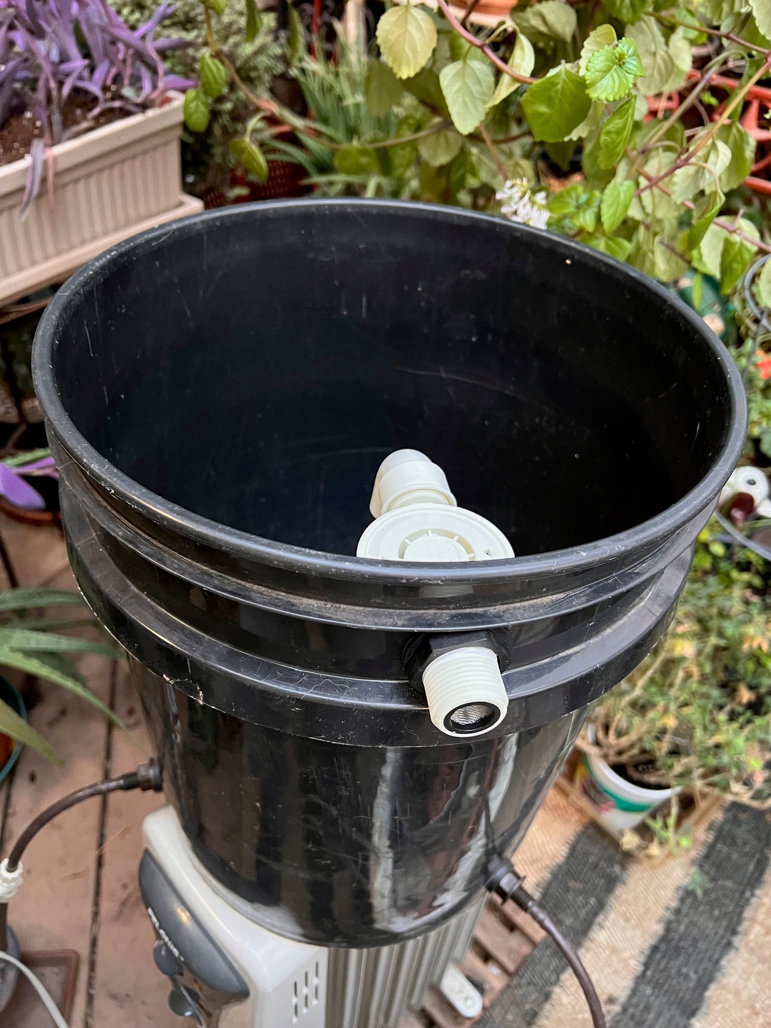 Auto fill Float Valve by Sustainable Village - product image 4 for Resin Society