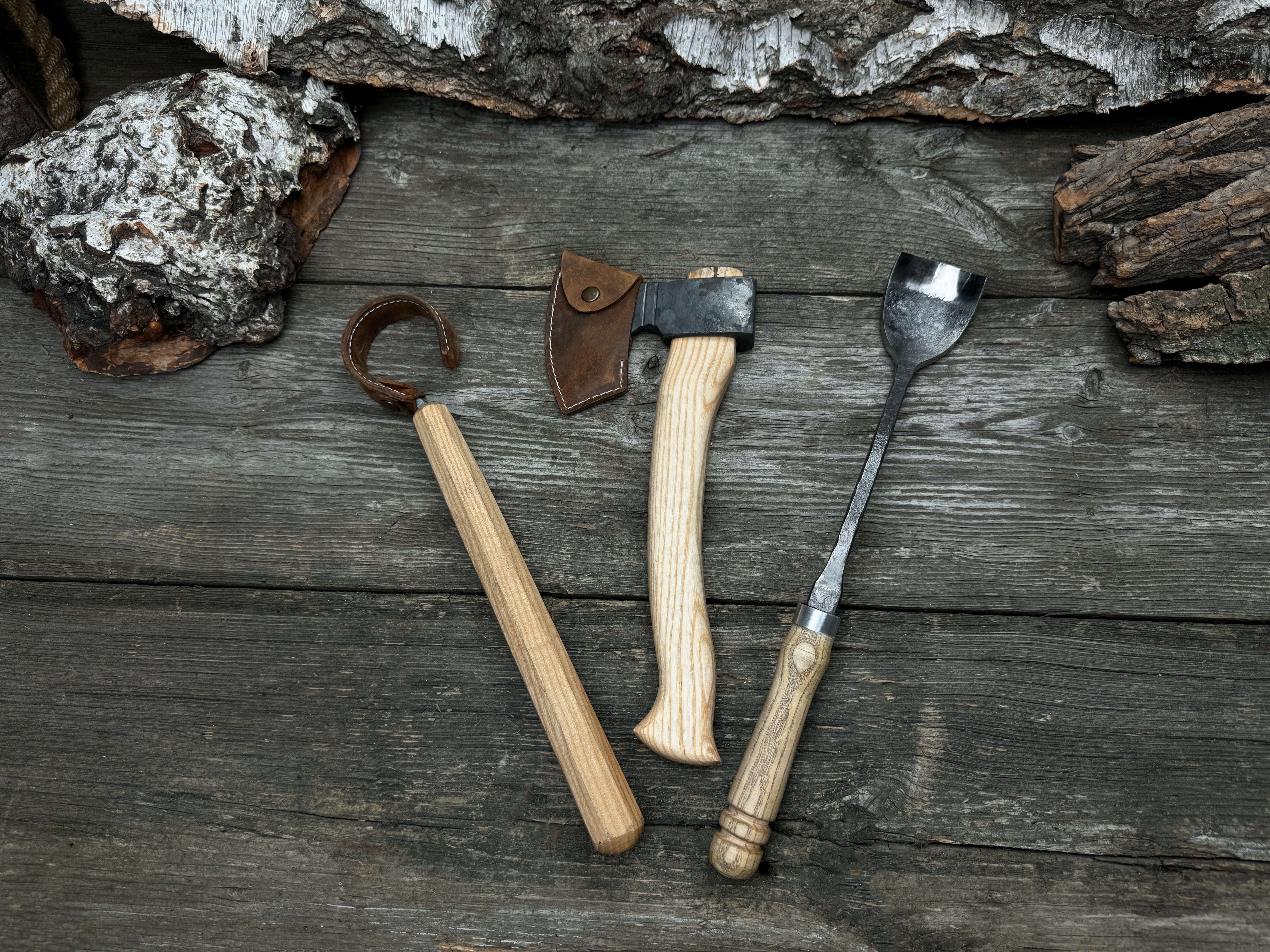 Small Wood Carving Kit WS3 with hand-forged carbon steel blades and ash wood handles