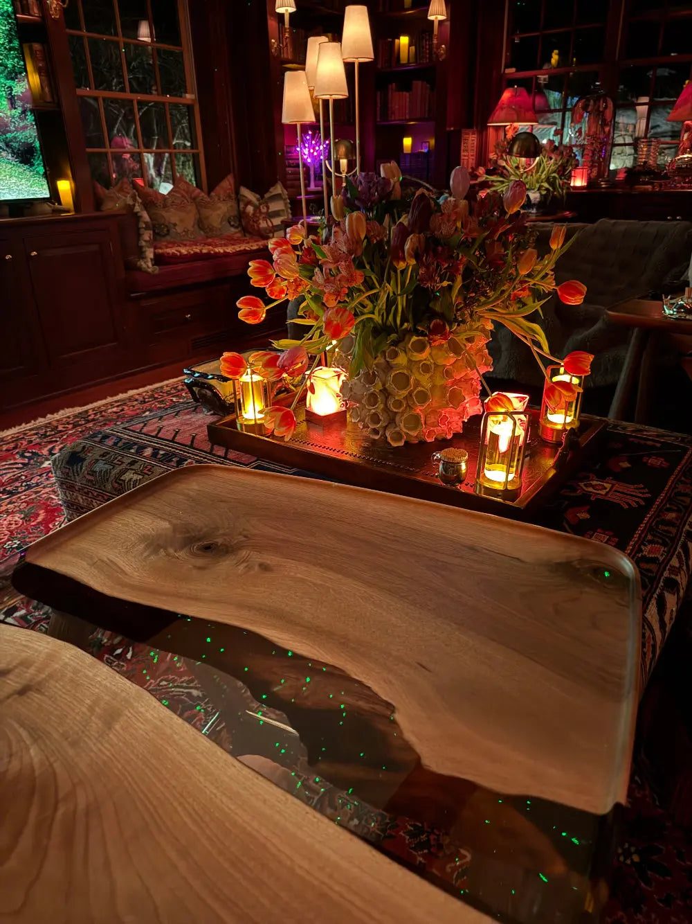 Luxury Walnut Epoxy Resin TV, Laptop and Snack Tray by Gizz - product image 4 for Resin Society
