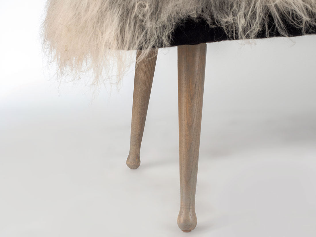 Freeform Icelandic Bench (Grey and White)