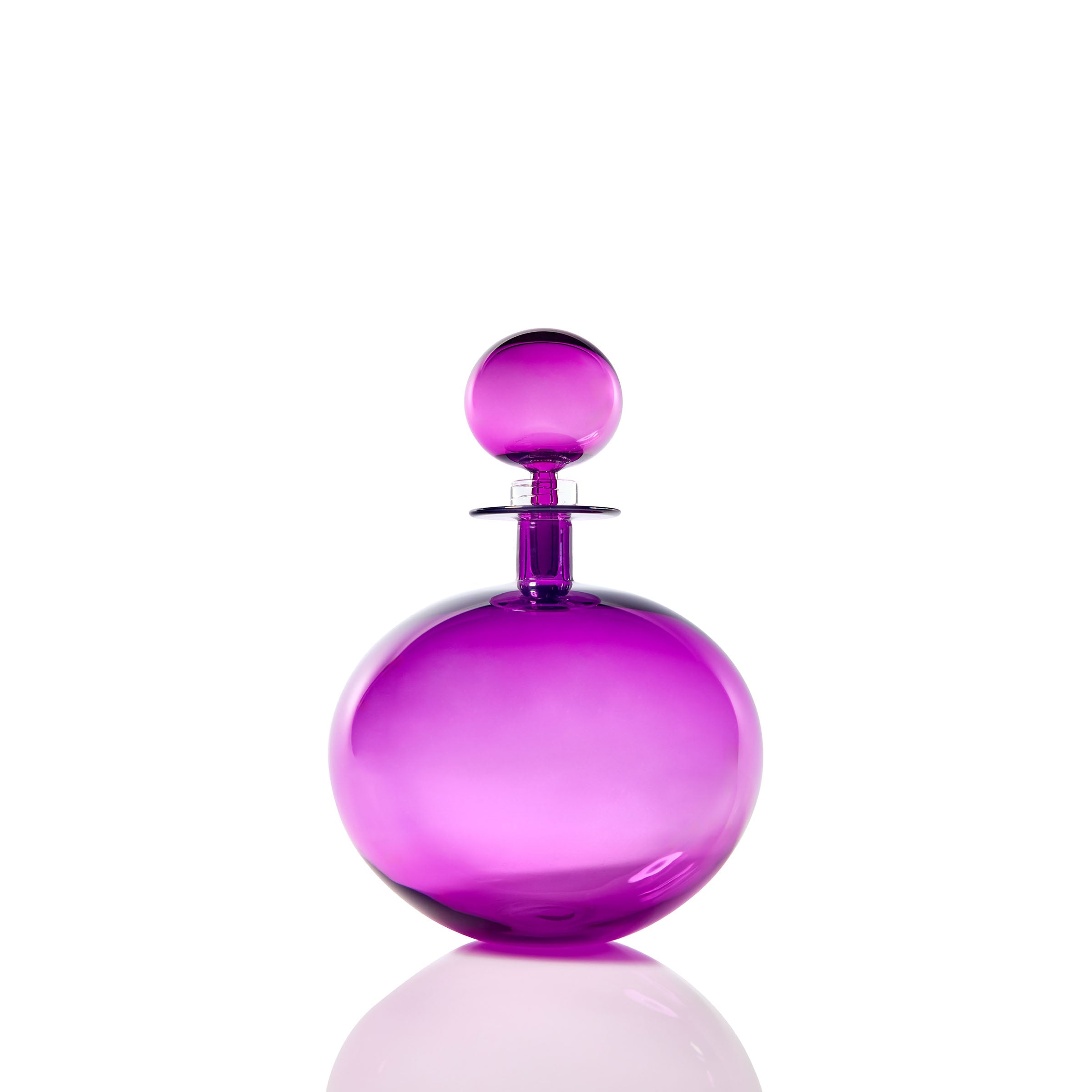 Petite Low Round Decanter by Joe Cariati - product image 8 for Resin Society