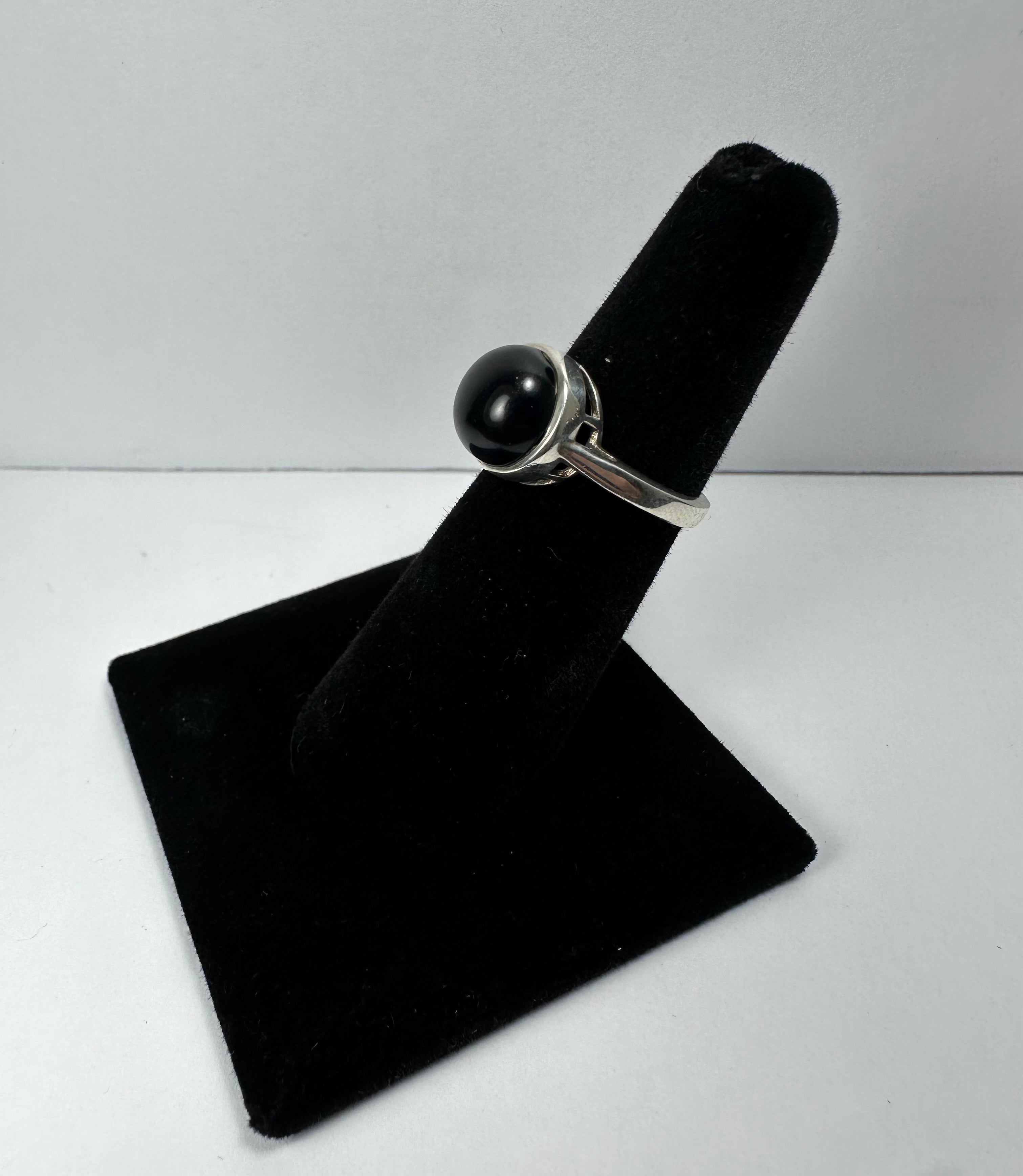 Black Onyx Ring - Size 5